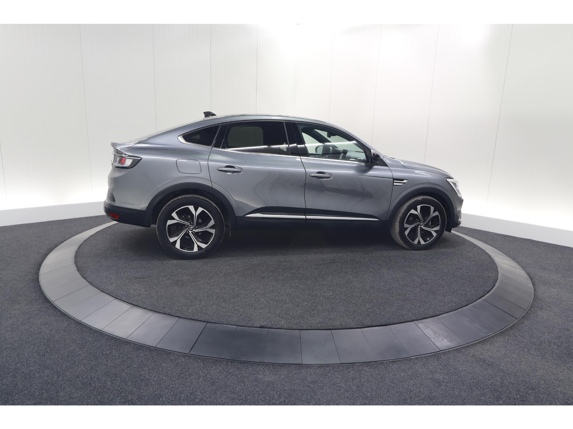 Renault Arkana Mild Hybrid 140 EDC Techno | 360 Camera | Dodehoekdetectie | Adaptieve Cruise Control