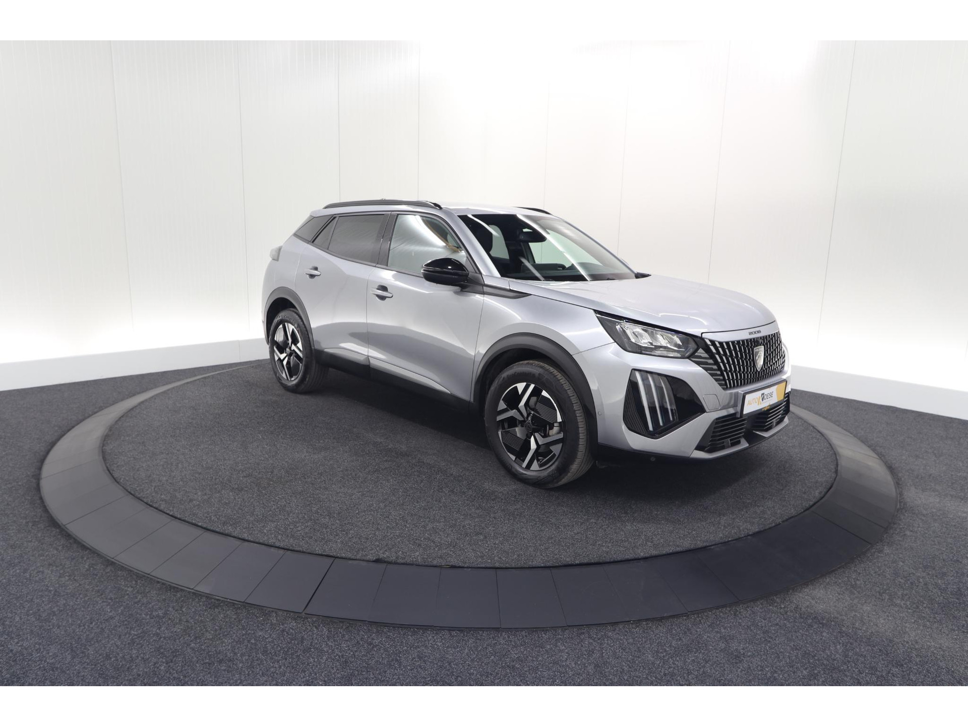 Peugeot 2008 Hybrid 136 e-DCS6 Allure | 360 Camera | Adaptieve Cruise Control | Dodehoekdetectie | Navigatie