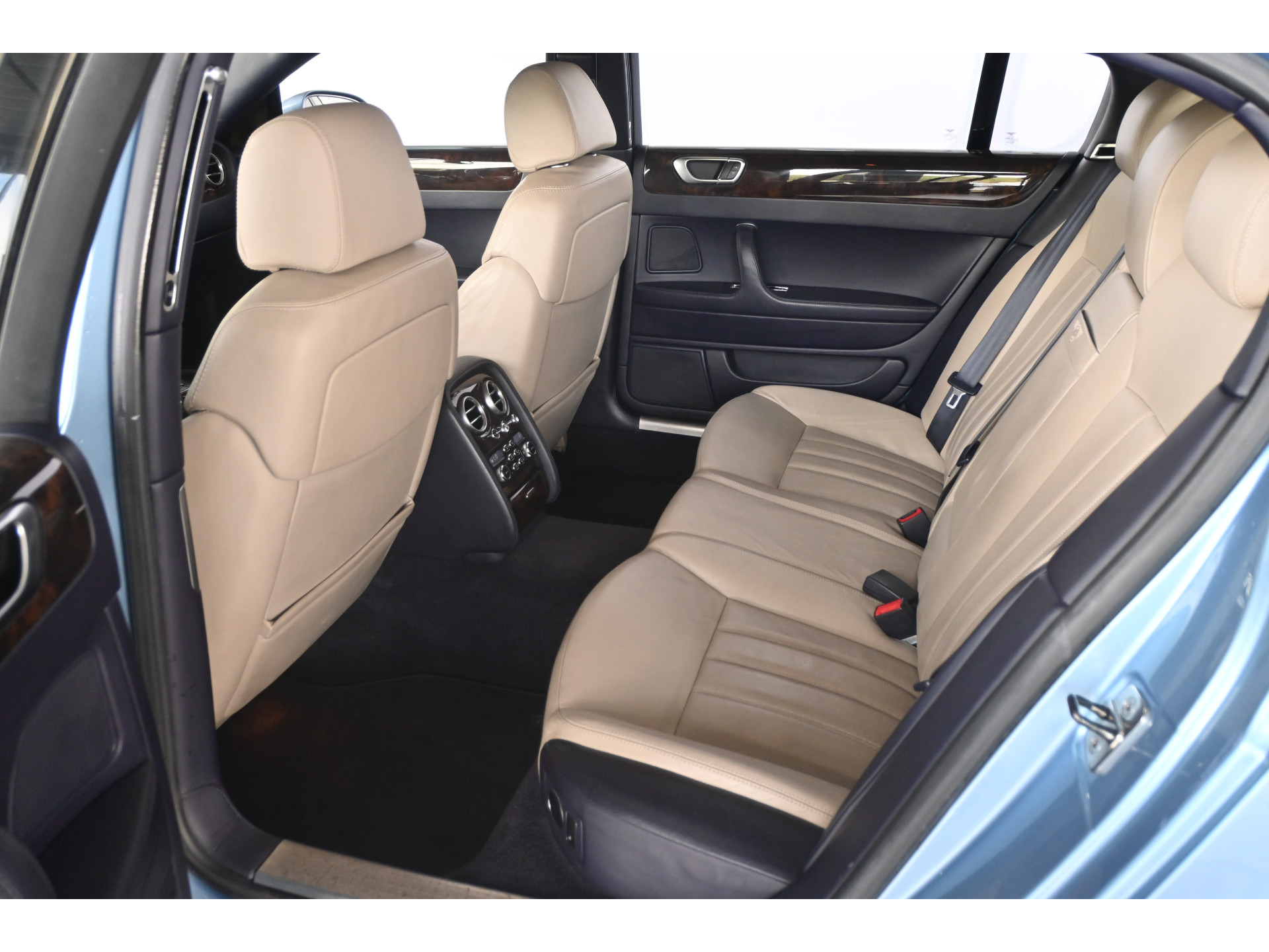 Bentley Continental Flying Spur 6.0 W12 NAP! Automaat Clima Navigatie Stoelverwarming Inruil Mogelijk!