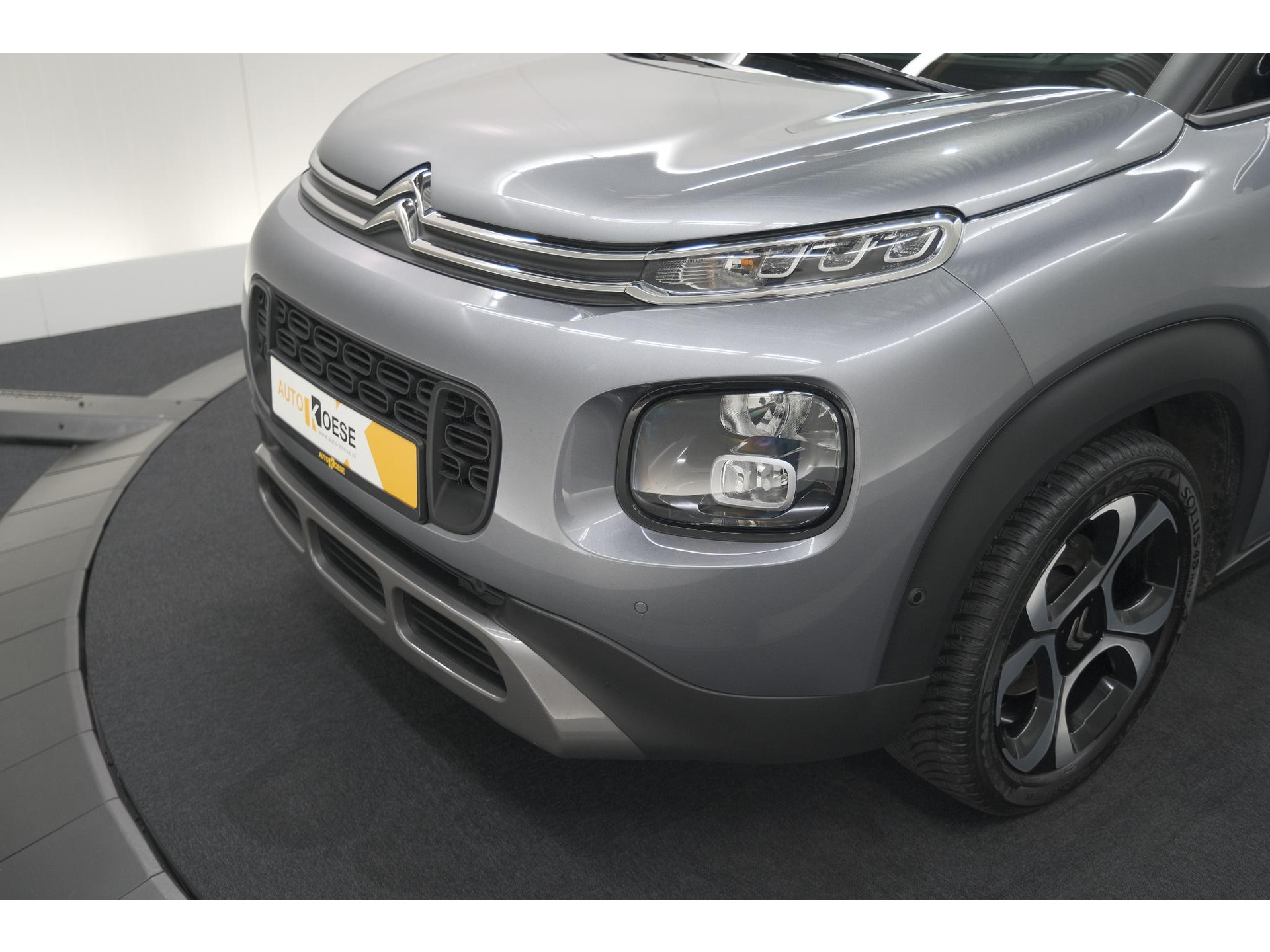 Citroen C3 Aircross PureTech 110 S&S Business | Schuif-/Kanteldak | Camera | HIFI Audiosysteem | Dodehoekdetectie