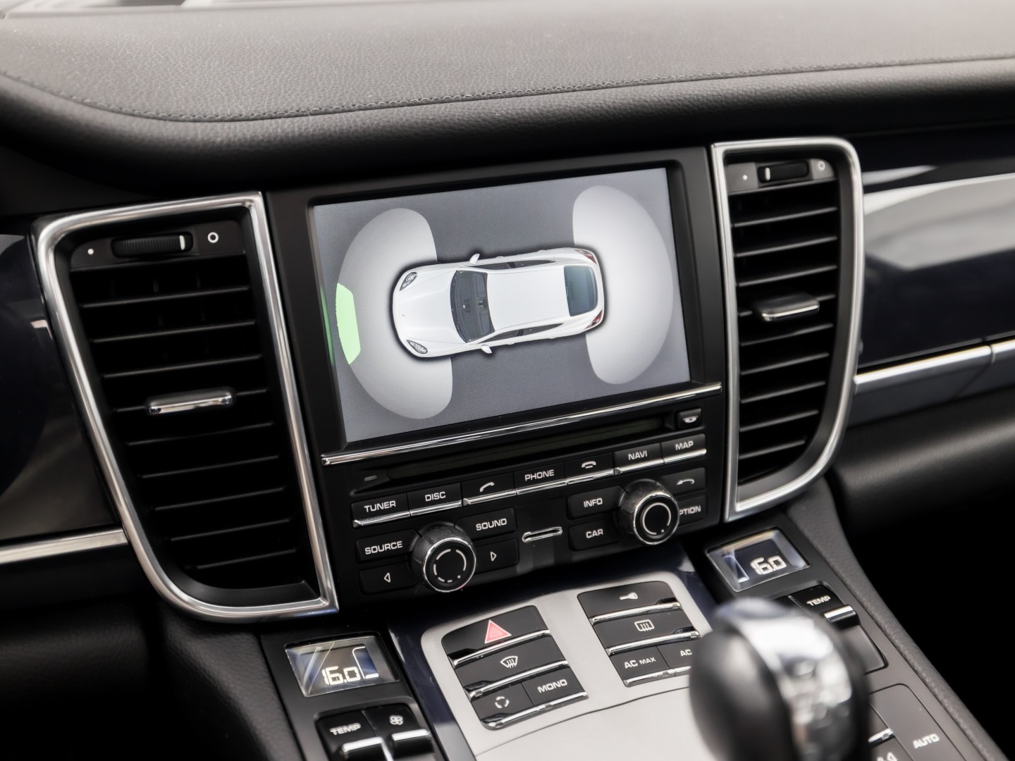 Porsche Panamera 3.6 4 Sport 299Pk Automaat (SCHUIFDAK, LUCHTVERING, NAVIGATIE, BOSE AUDIO, ELEK SPORTSTOELEN, STOELVERWARMING, ELEK SPOILER, PARKEERSENSOREN, NIEUWSTAAT)