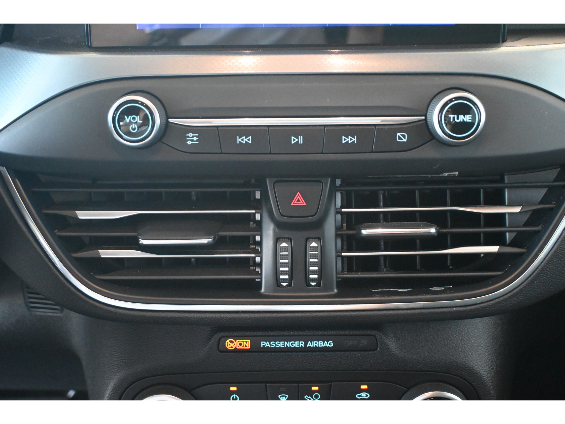 Ford Focus Wagon 1.0 Active Business Automaat Navigatie Carplay LED Rijklaarprijs Inruil Mogelijk!