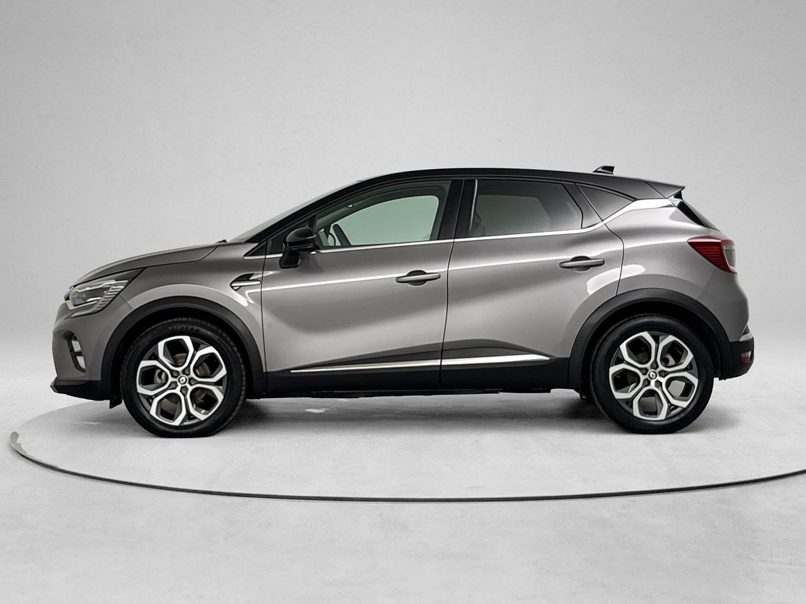 Renault Captur E-Tech full hybrid 145 Techno | CAMERA | NAVI GROOT