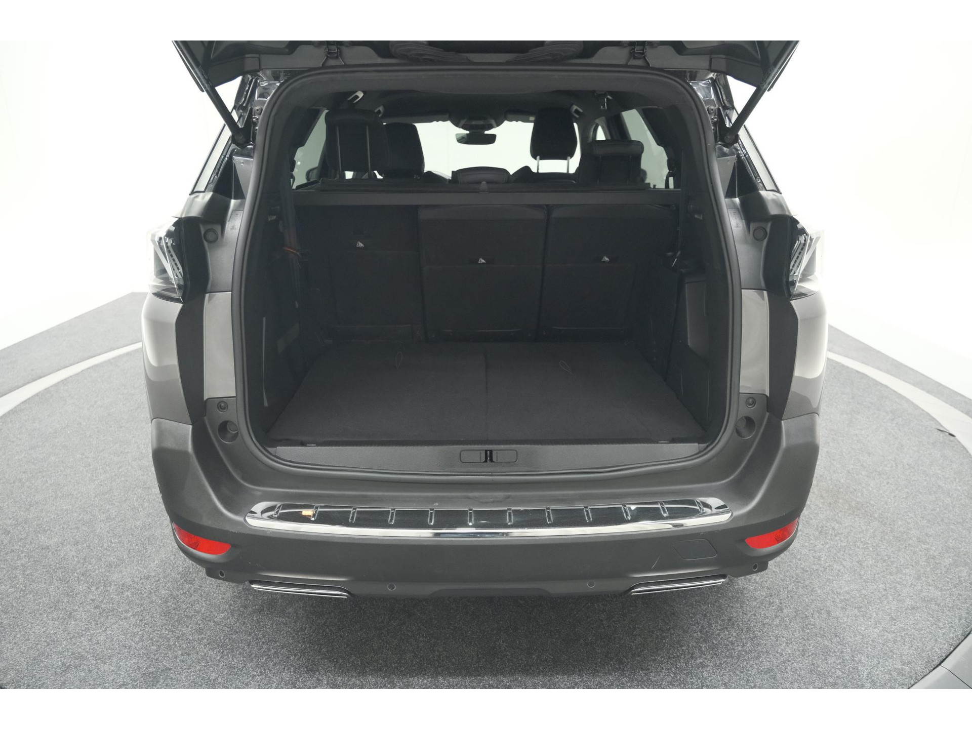 Peugeot 5008 PureTech 130 GT | Camera | Adaptieve Cruise Control | Dodehoekdetectie | Navigatie