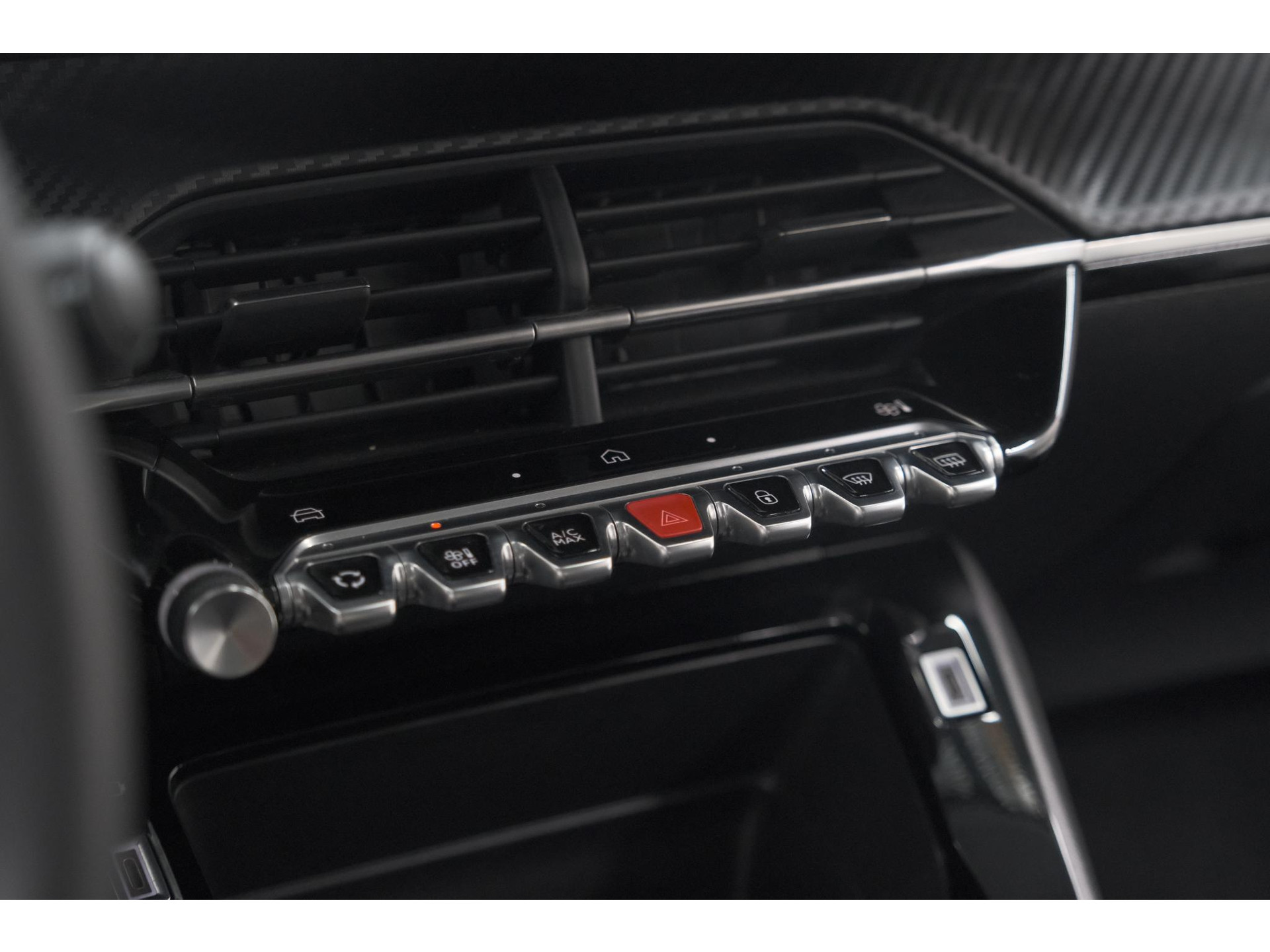 Peugeot 208 PureTech 100 Active | Parkeersensoren | Navigatie | Apple Carplay