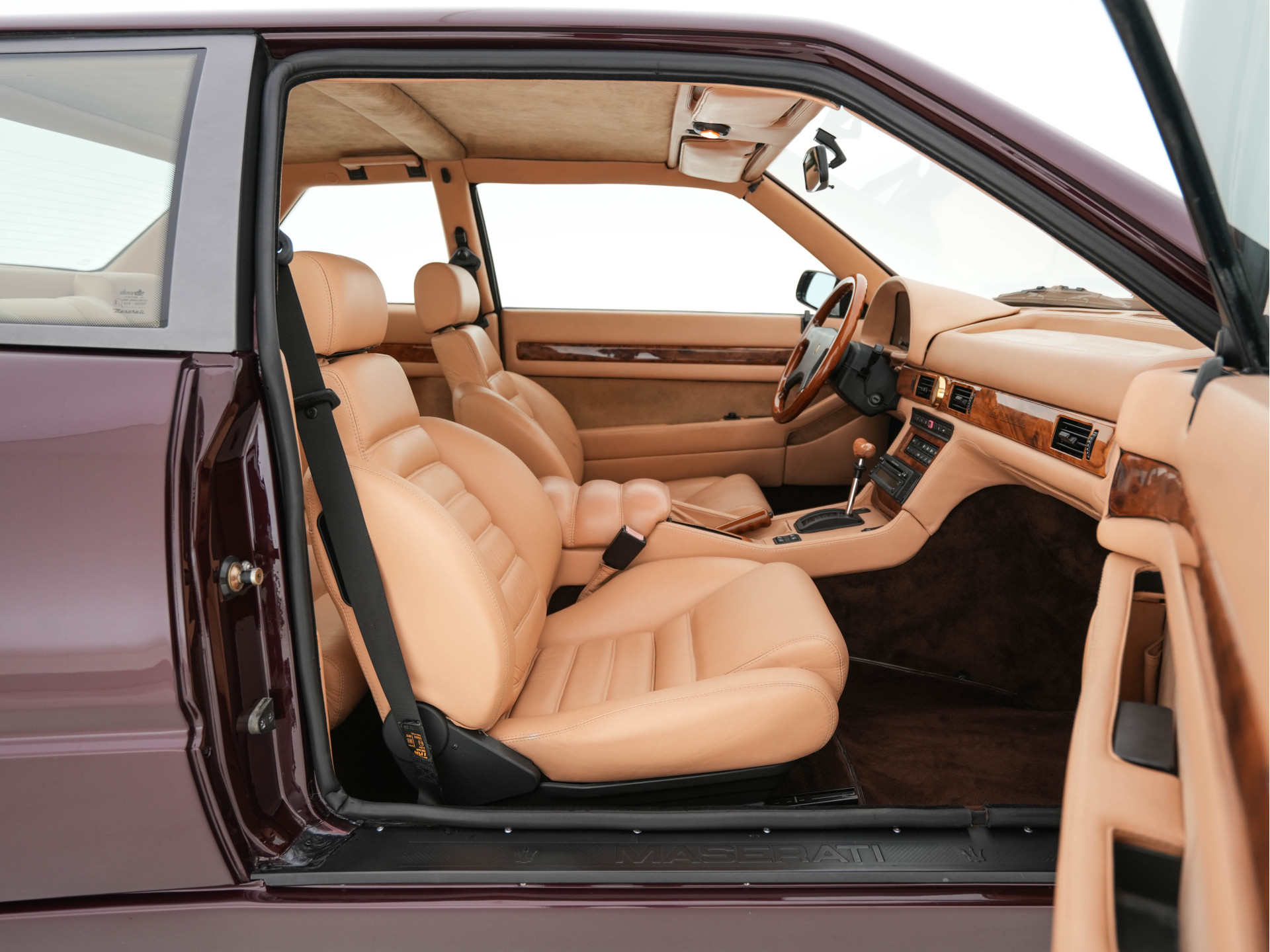 Maserati Ghibli 2.8 V6 Aut. *LEATHER | AIRCO | COMFORT-SEATS | RADIO-CD | WOODEN-INLAY | ALCANTARA-HEADLINER | 17''ALU*