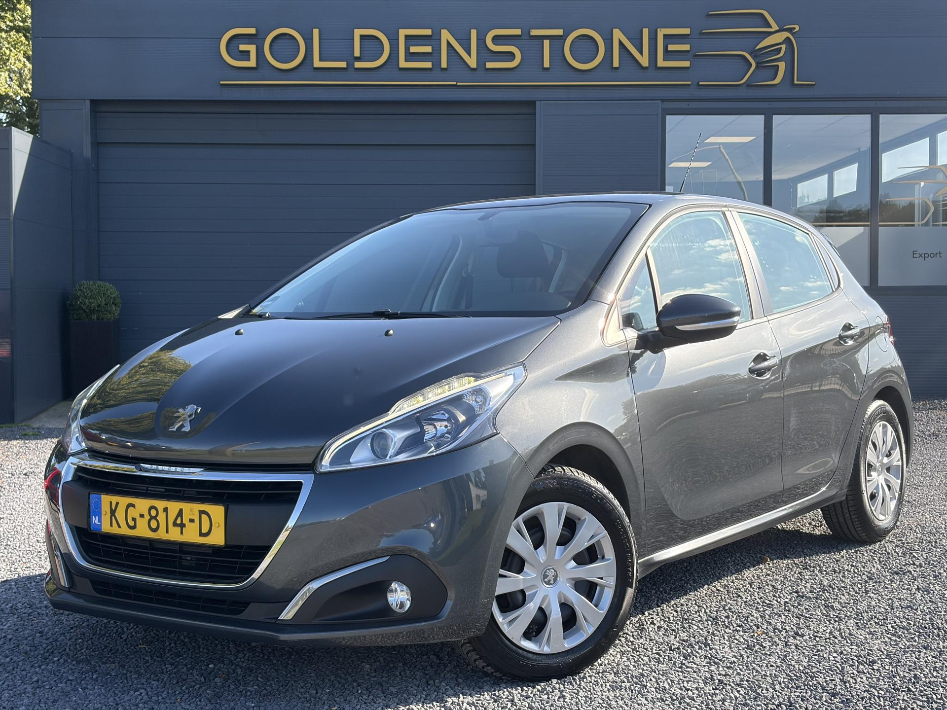 Peugeot 208 1.2 PureTech Blue Lion ✓1e Eigenaar✓Navi✓Trekhaak✓Carplay✓Airco✓Cruise✓Pdc✓5 Deurs✓N.A.P✓Apk tot 09-2027