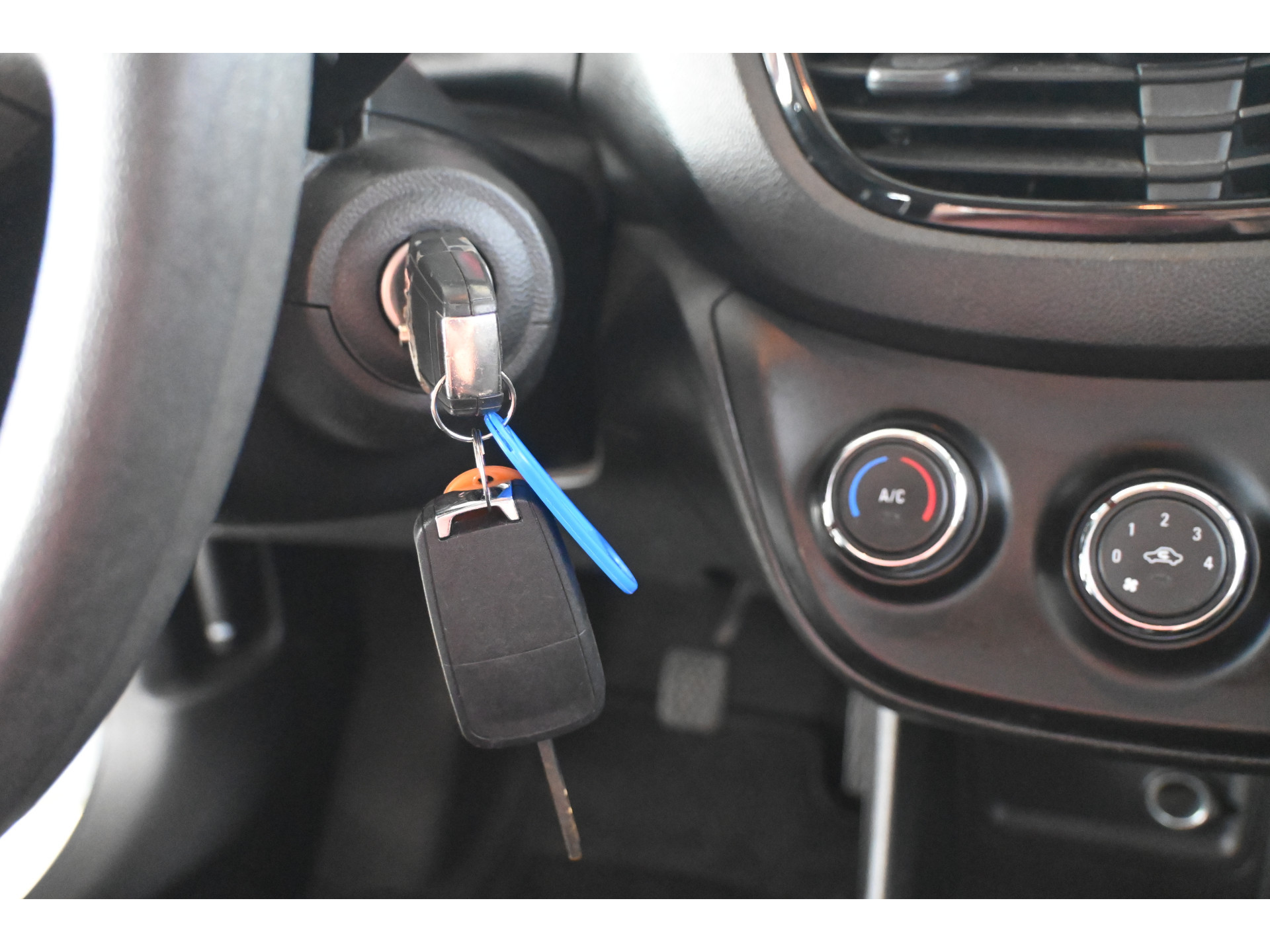 Opel KARL 1.0 ecoFLEX Edition Airco Cruise control Elektrisch pakket 1e Eigenaar 100% Onderhouden Inruil mogelijk!