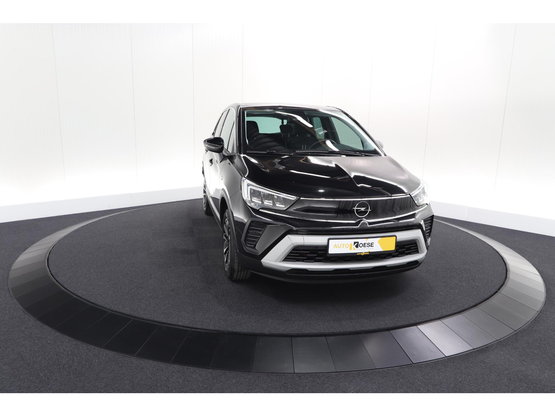 Opel Crossland 110 Turbo Business Elegance | Camera | Dodehoekdetectie | Navigatie | Apple Carplay