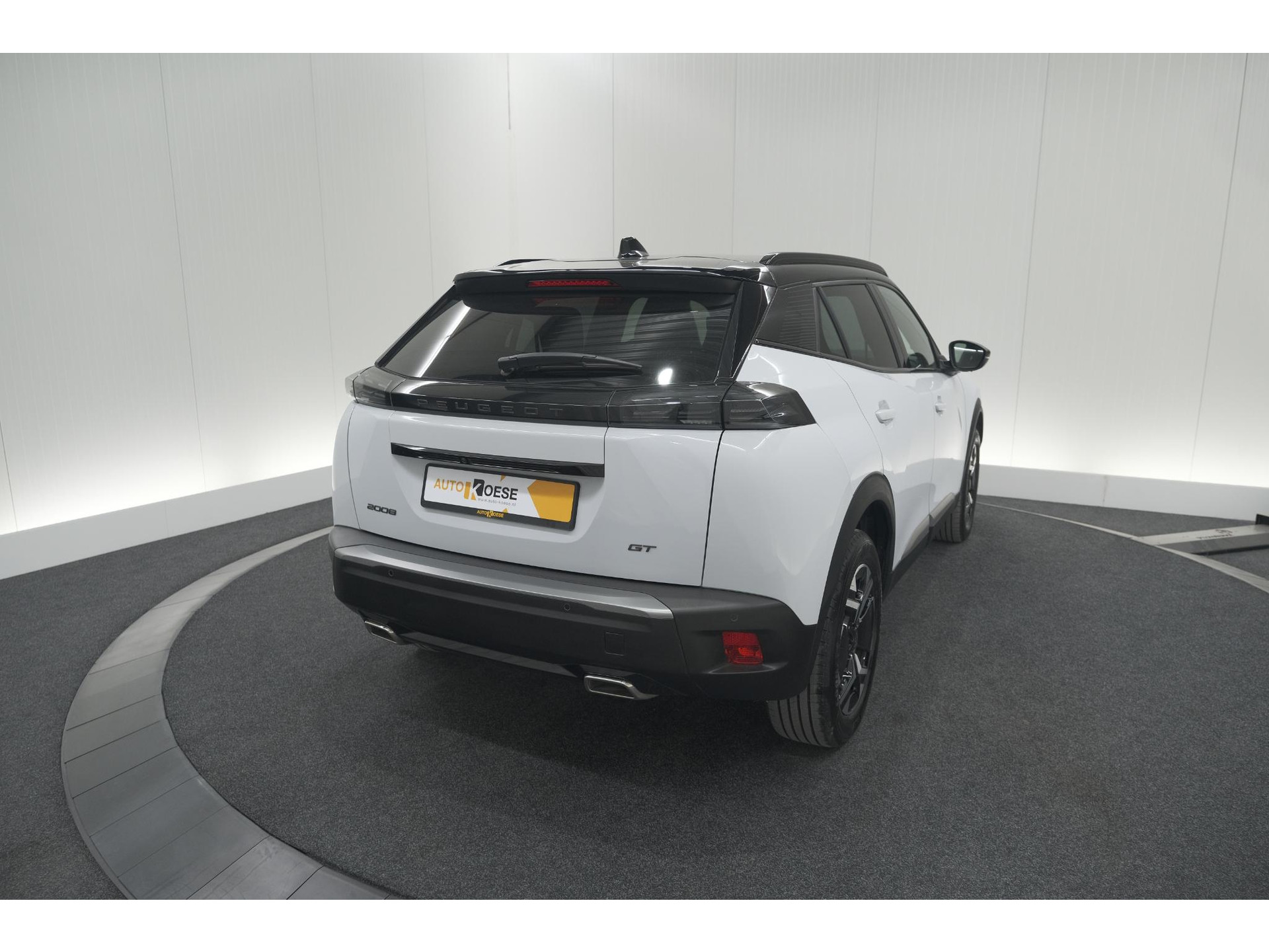 Peugeot 2008 PureTech 130 EAT8 GT | Camera | Apple Carplay | Parkeersensoren