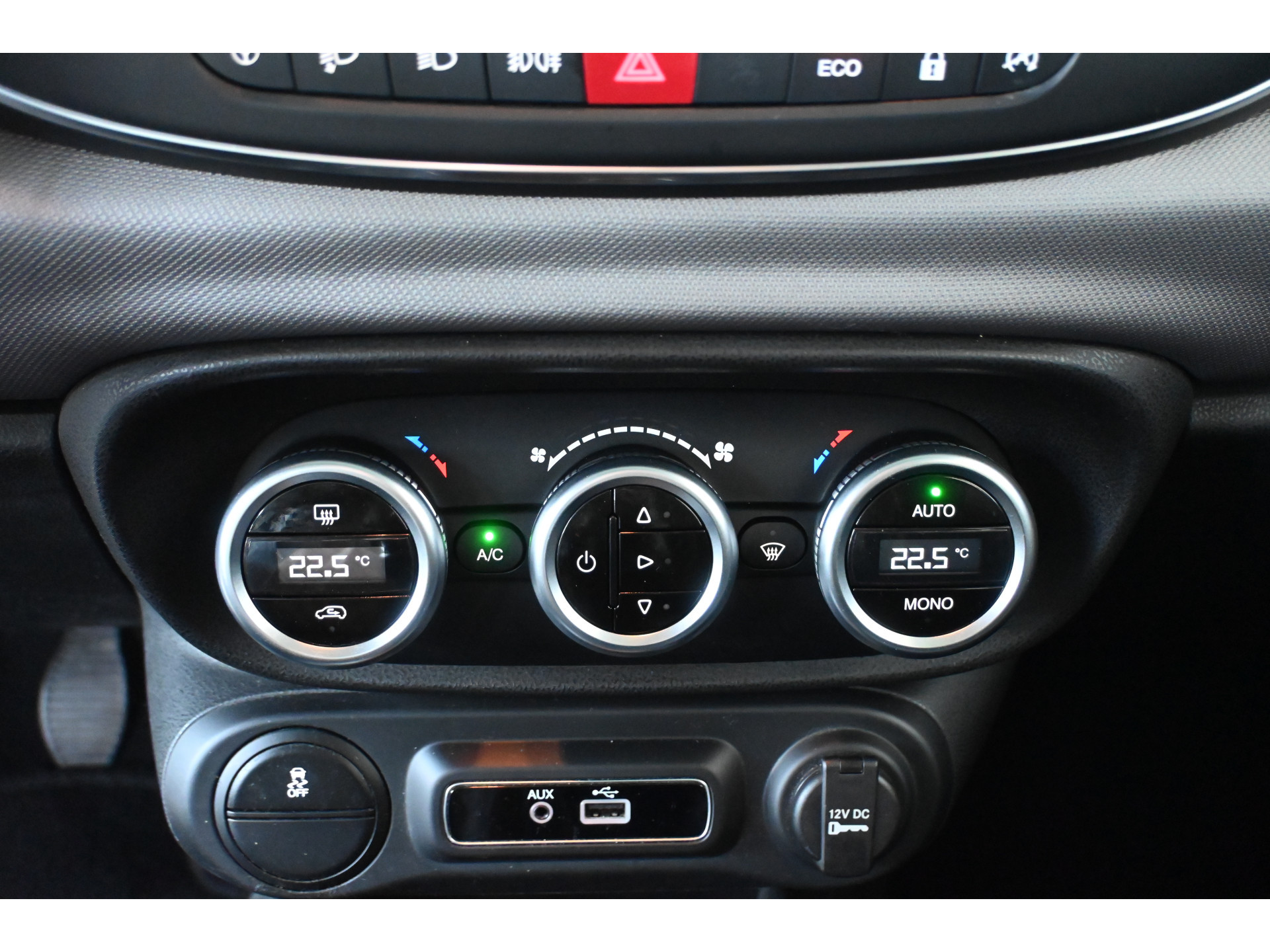 Fiat 500 L 0.9 TwinAir Lounge Clima Panoramdak Cruise Control Goed Onderhouden! Inruil Mogelijk!