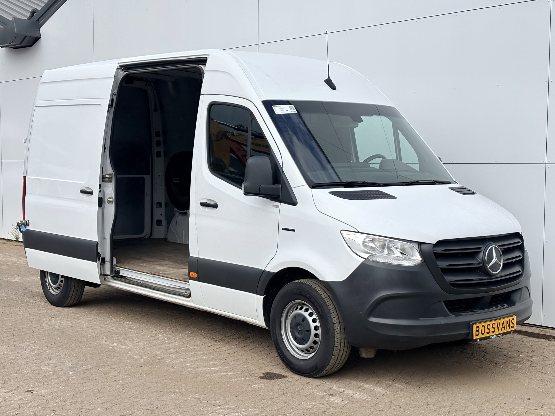 Mercedes-Benz eSprinter eSprinter 312 55kWh L2H2 Elektrisch 168km WLTP 93,7% (SOH) 80kw Snelladen Climate Control Camera