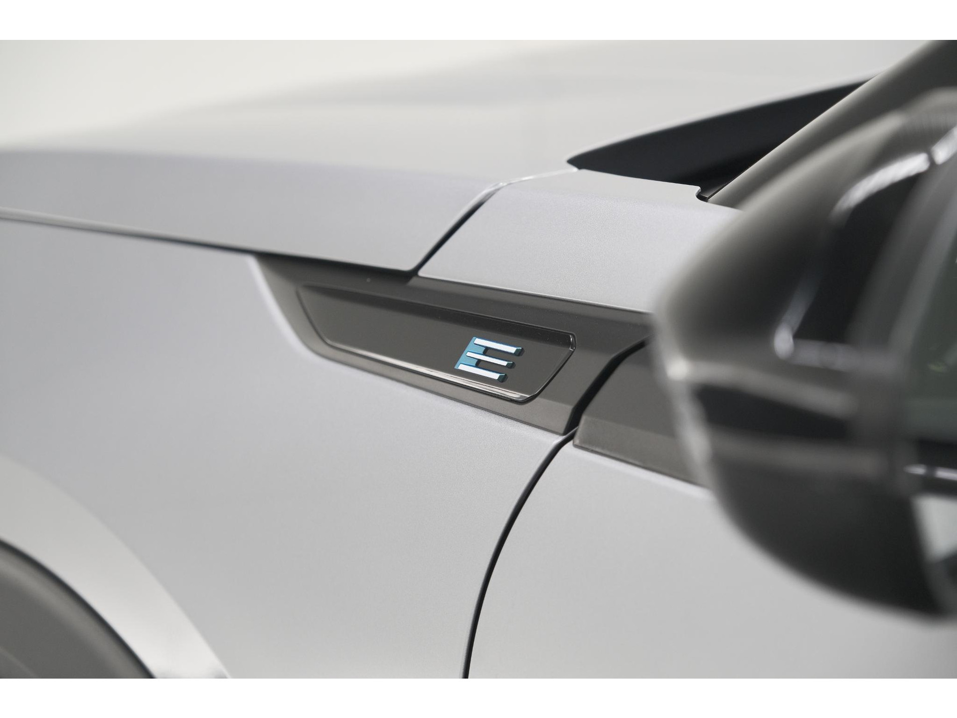 Peugeot e-2008 EV GT 50 kWh | 3 Fase | 360 Camera | Adaptieve Cruise Control | Dodehoekdetectie