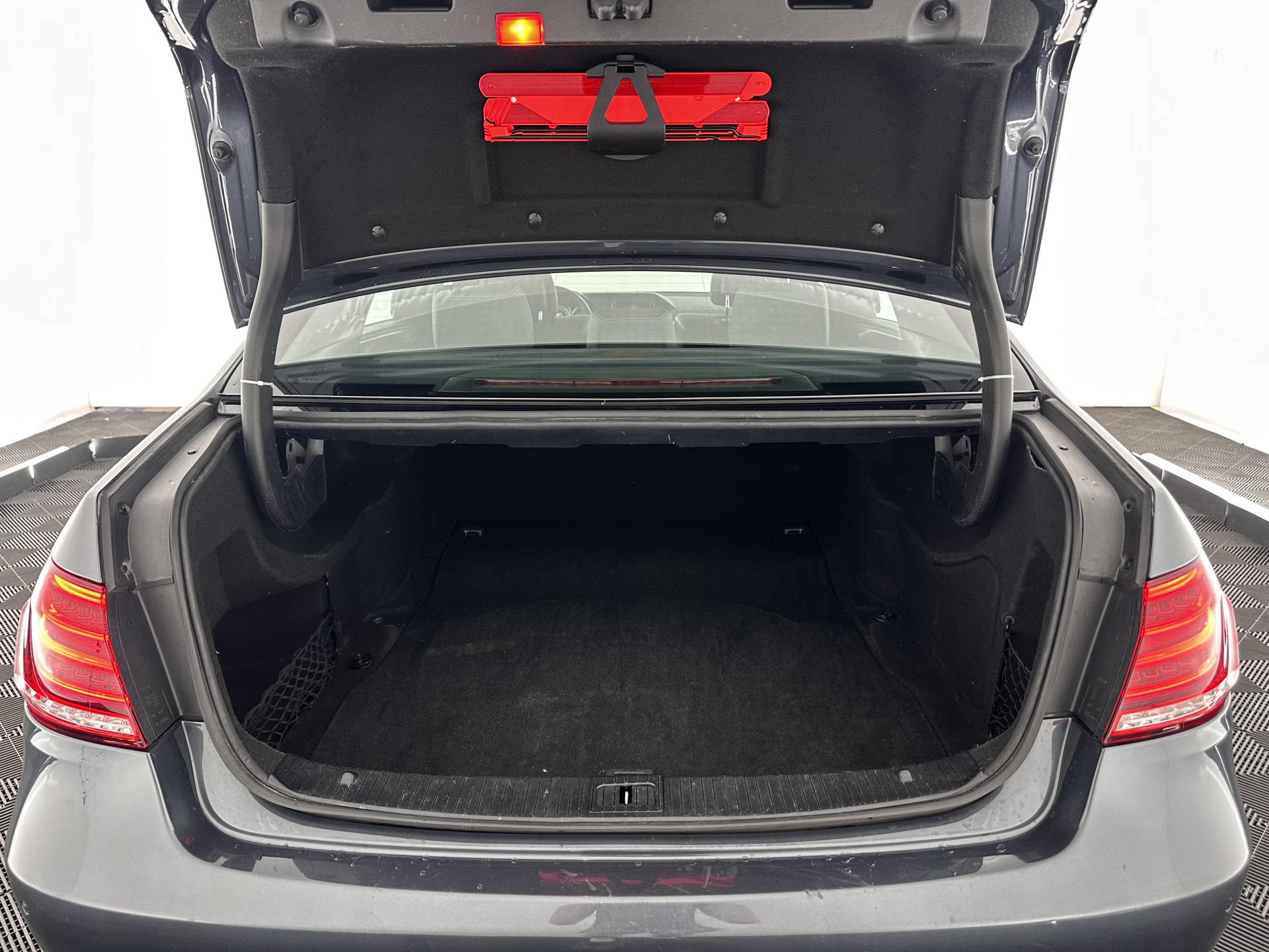 Mercedes-Benz E-klasse 300 BlueTEC HYBRID Avantgarde Aut. *NAVI-FULLMAP | LEATHER -MICROFIBRE | ECC | PDC | CRUISE | COMFORT-SEATS | 17"ALU*