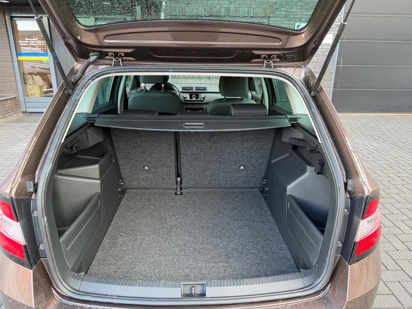 ŠKODA Fabia Combi 1.2 TSI First Edition Ambition | 2E EIGENAAR | 3/6/12MND GARANTIE | CRUISE | DAB | AIRCO | LMV | ELECRAMEN |