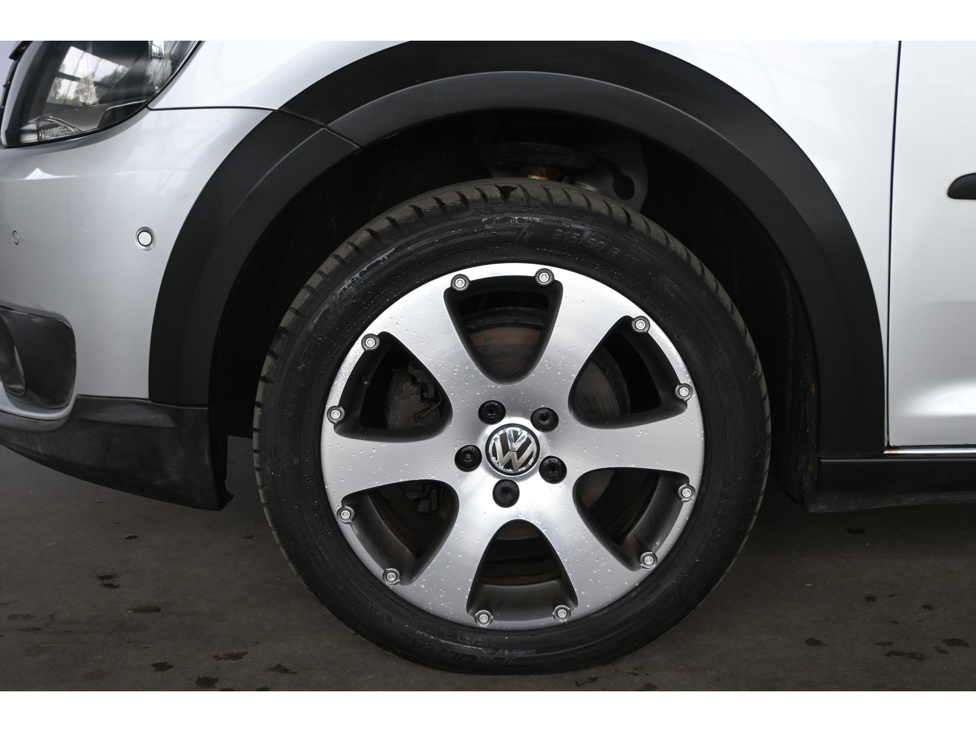 Volkswagen Touran 1.4 TSI Cross Climate control Trekhaak Cruise control PDC Inruil Mogelijk!