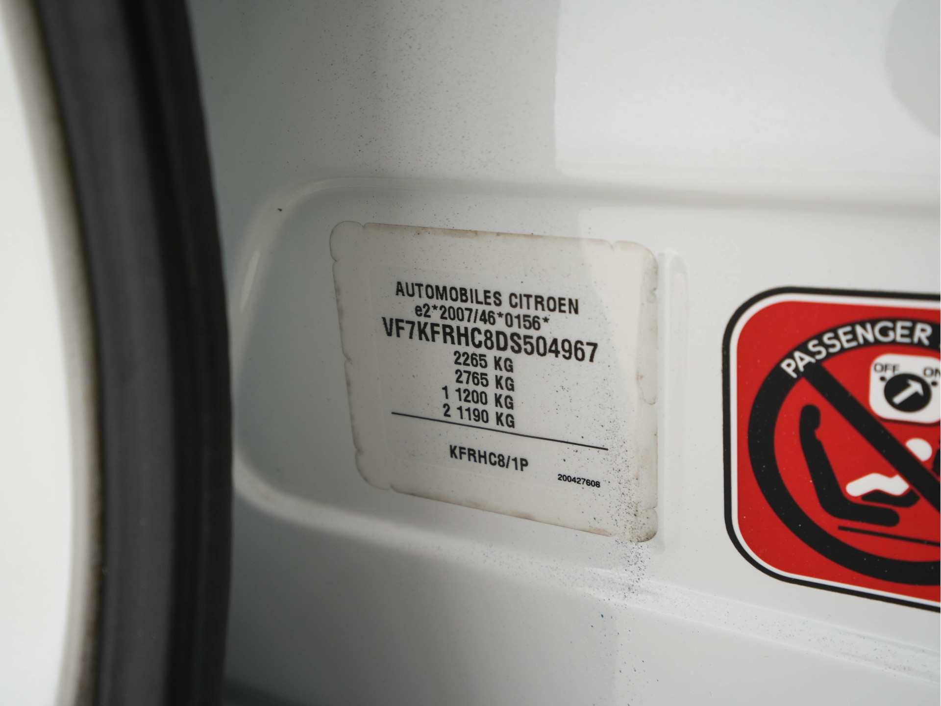 Citroën DS5 2.0 Hybrid4 Business Executive Aut. *PANO | TWO-TONE-LEATHER | MEMORY-PACK | NAVI-FULLMAP | XENON | KEYLESS | CAMERA | HEAD-UP | MASSAGE-SEAT | CRUISE | SPORT-SEATS | 17"ALU*