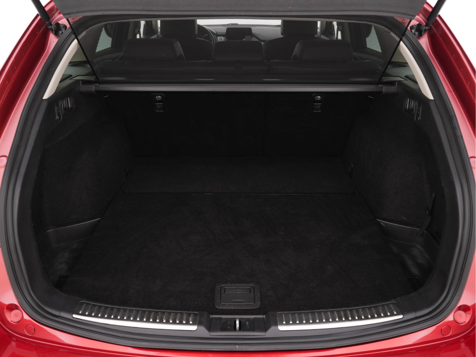 Mazda 6 Sportbreak 2.2D SkyActiv-D 150 Skylease GT (INCL-BTW) *LEATHER | FULL-LED | NAVI-FULLMAP | MEMORY-PACK | BOSE-AUDIO | BLIND-SPOT | CAMERA | KEYLESS | ECC | HEATED-SPORTSEATS | PDC | CRUISE | 17"ALU*