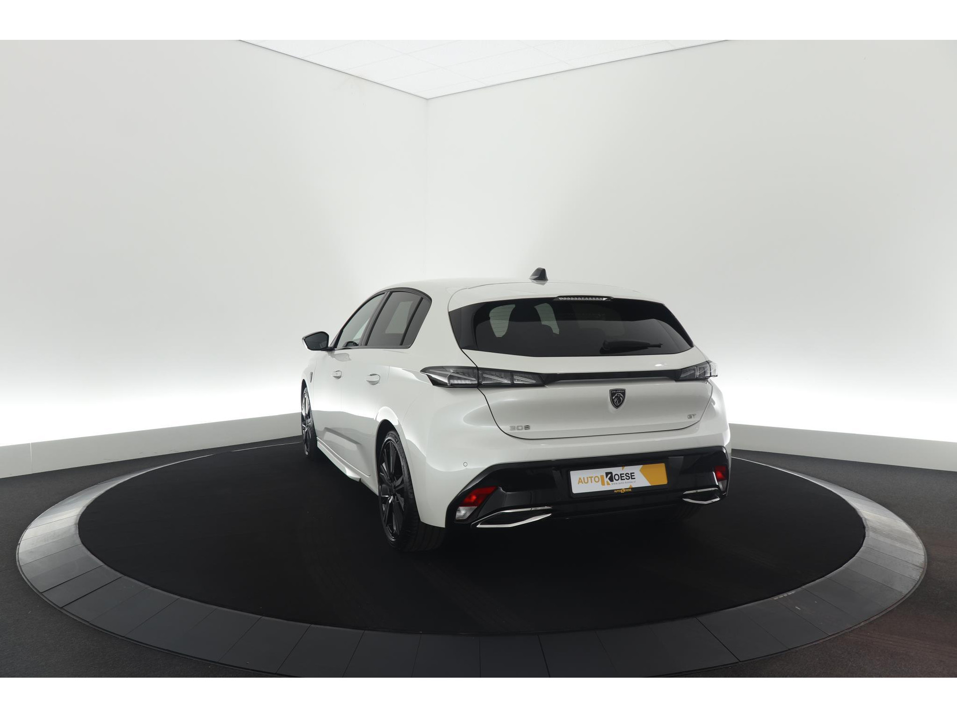 Peugeot 308 PureTech 130 GT Pack Business | Camera | Dodehoekdetectie | Apple Carplay