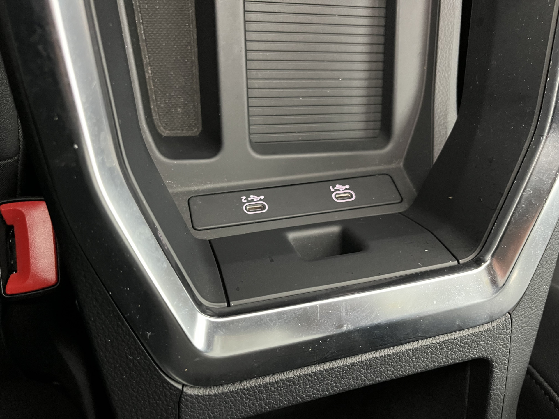 Audi e-tron 55 quattro Advanced edition Plus 95 kWh [3-Fase] {SOH-93%} (INCL-BTW) Aut.*LEATHER | ADAPTIVE-CRUISE | FULL-LED | DIGI-COCKPIT | KEYLESS | MEMORY-PACK | CAMERA | NAVI-FULLMAP | SHIFT-PADDLES | DAB+ | HEATED-COMFORTSEATS | DRIVE-SELECT | 20''AL