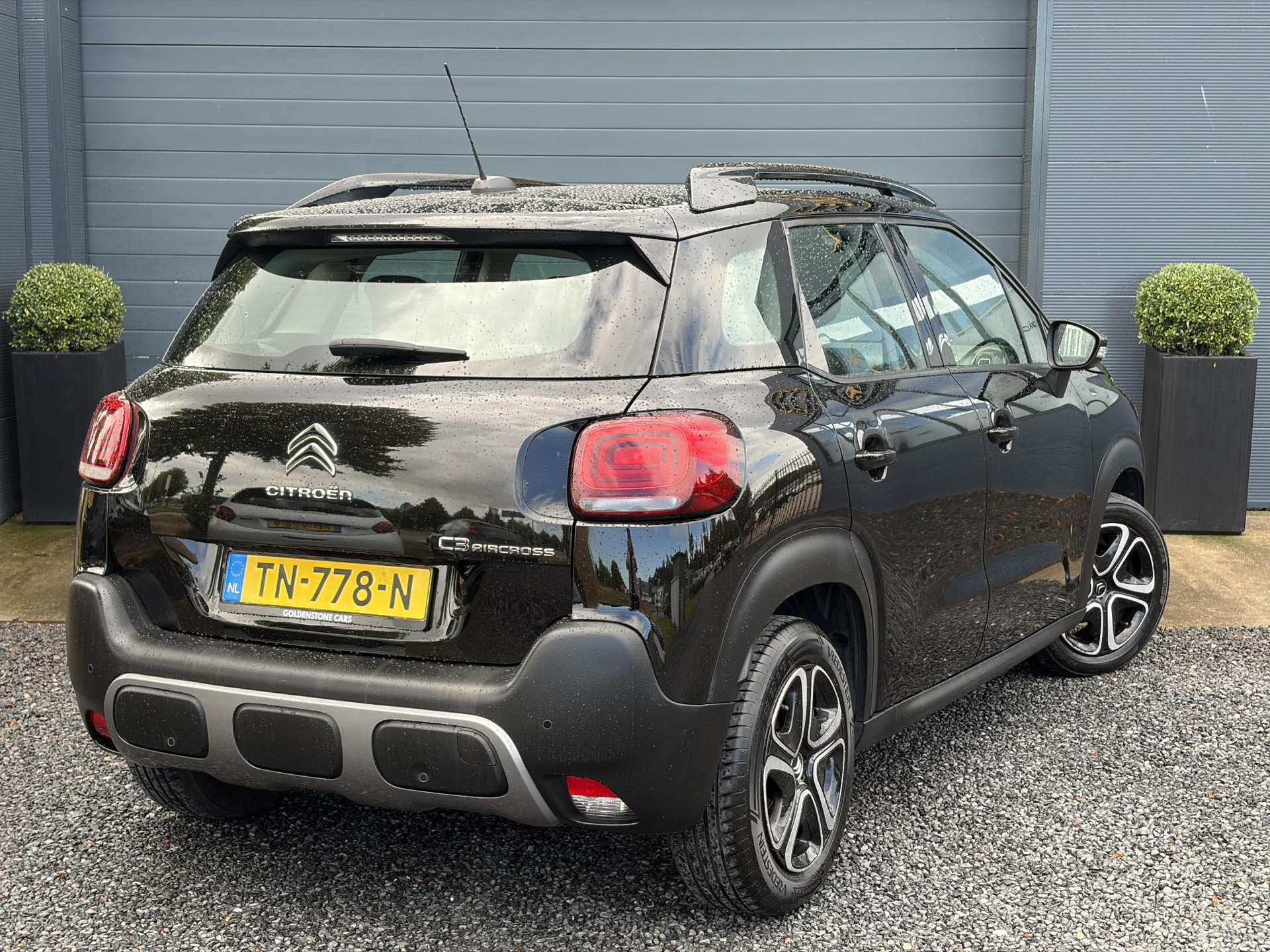 Citroen C3 Aircross 1.2 PureTech Feel ✓Draadloze telefoonlader✓Carplay✓Navi✓Clima✓Cruise ✓Pdc✓Lm velgen✓2e Eigenaar✓Net beurt gehad✓Lm velgen✓N.A.P✓Apk tot 10-2027