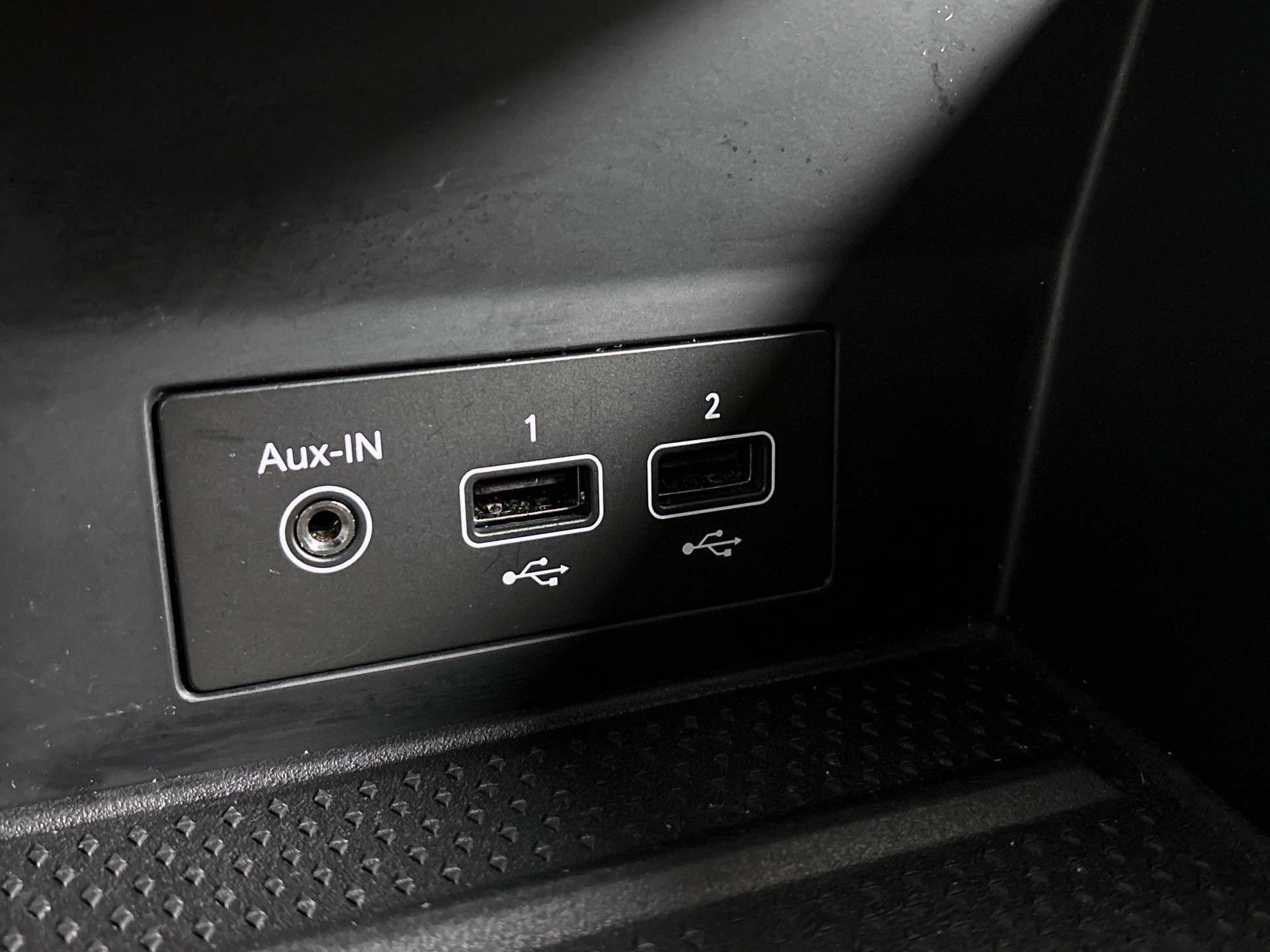 Renault Captur E-Tech plug-in hybrid 160PK SL Rive Gauche | 360 CAMERA | WINTER PACK | NAVI GROOT | BLACK EDITION
