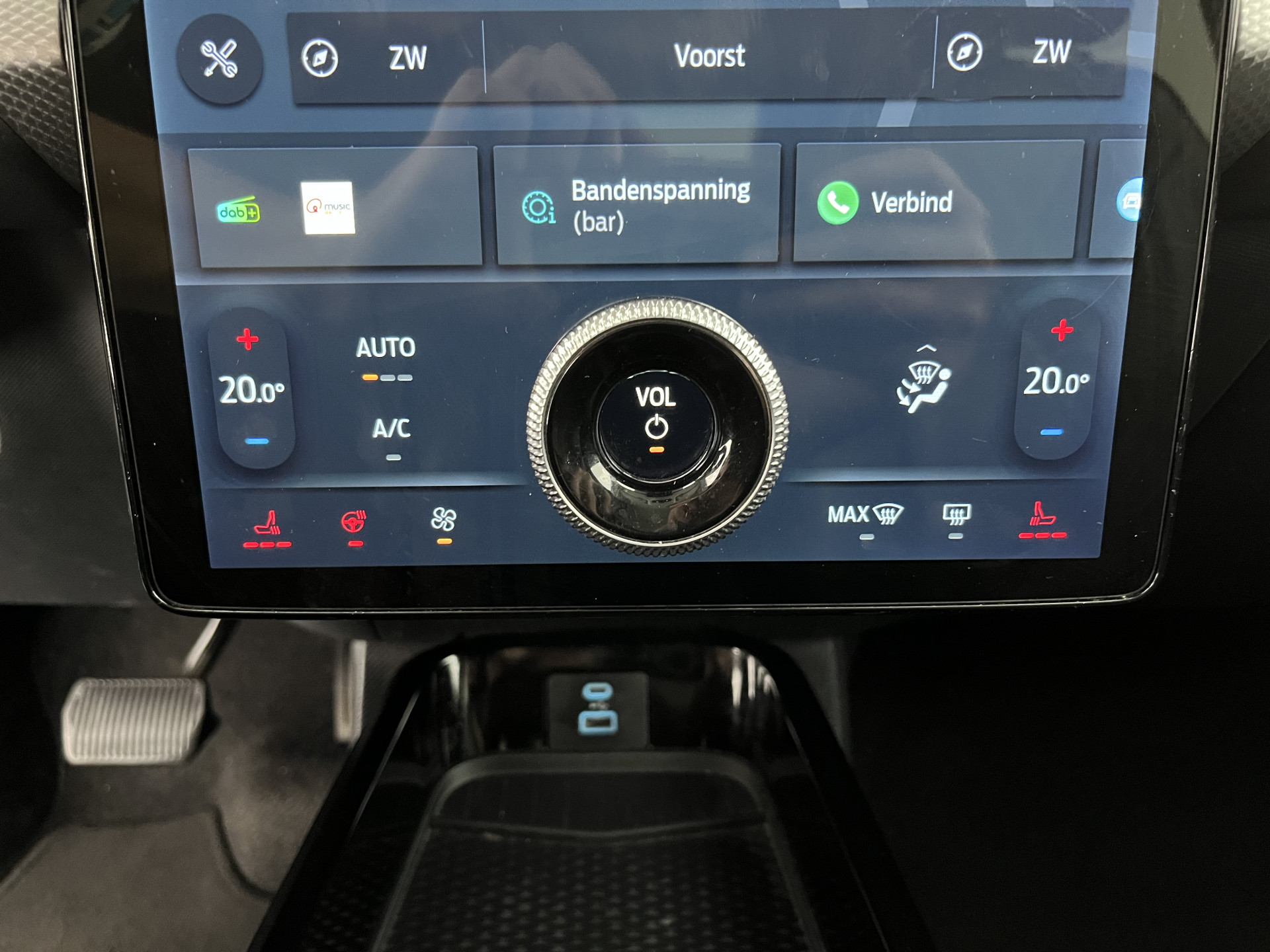 Ford Mustang Mach-E RWD 75 kWh [ 3-Fase-11kW ] {SOH-83%} (INCL-BTW)  Aut. *LEATHER | FULL-LED | DAB | DIGI-COCKPIT | KEYLESS | NAVI-FULLMAP | CARPLAY | HEATED-COMFORTSEATS | TOPVIEW | ADAPTIVE-CRUISE | PRIVACY-GLASS | 18'' ALU*