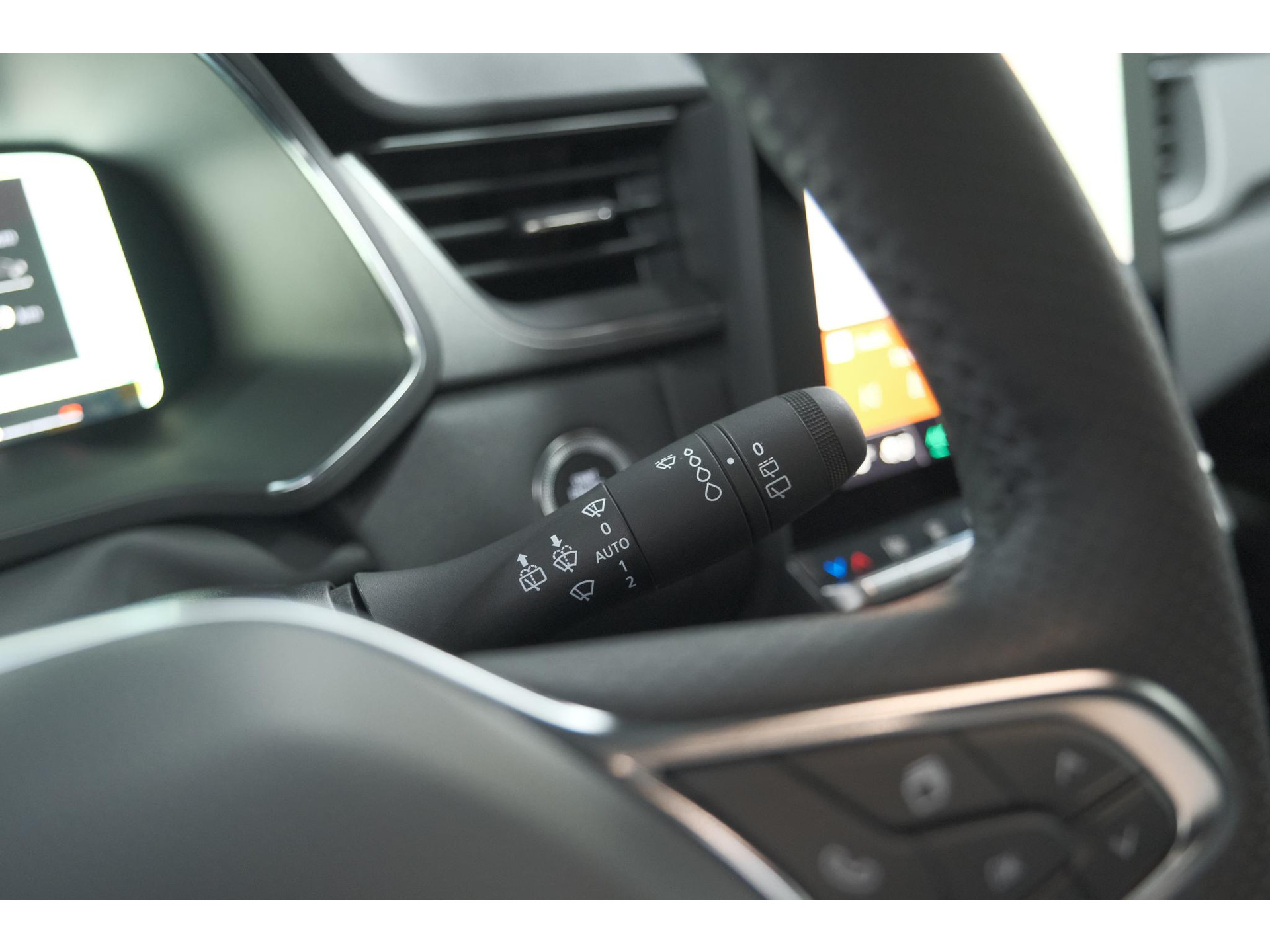 Renault Captur TCe 90 Techno | Nieuw Model | Camera | Harman Kardon | Apple Carplay | Parkeersensoren | 18 Inch Lichtmetalen Velgen