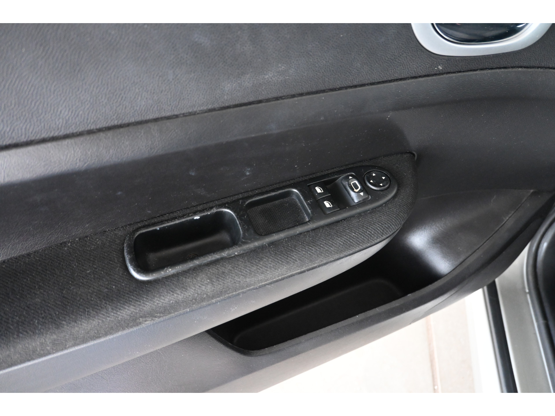 Peugeot 307 1.4-16V Premium Clima Cruise Control Trekhaak Nieuwe APK! Inruil Mogelijk!