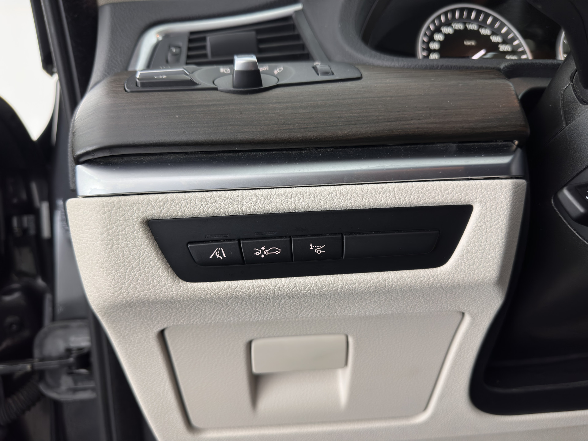 BMW 5-serie Gran Turismo 520d High Executive Aut. *HEAD-UP | ADAPTIVE-CRUISE | LUXURY-LEATHER | XENON | MEMORY-PACK | TOP-VIEW | HIFI-SOUND | NAVI-FULLMAP | ECC | PDC*