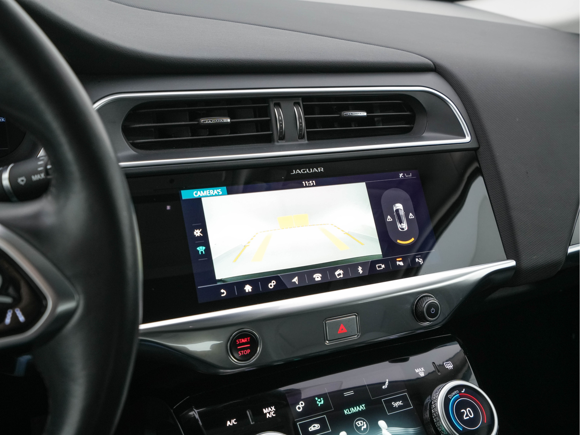 Jaguar I-PACE EV400 Business Edition S 90 kWh {SOH-89%} (INCL-BTW) *HEATPUMP | PANO | LEATHER | MERIDIAN-AUDIO | FULL-LED | HEATED/COOLED-COMFORTSEATS | DAB+ | CAMERA | DIGI-COCKPIT | NAVI-FULLMAP | ECC | KEYLESS | PDC | CCS-FASTLOADER | CRUISE |