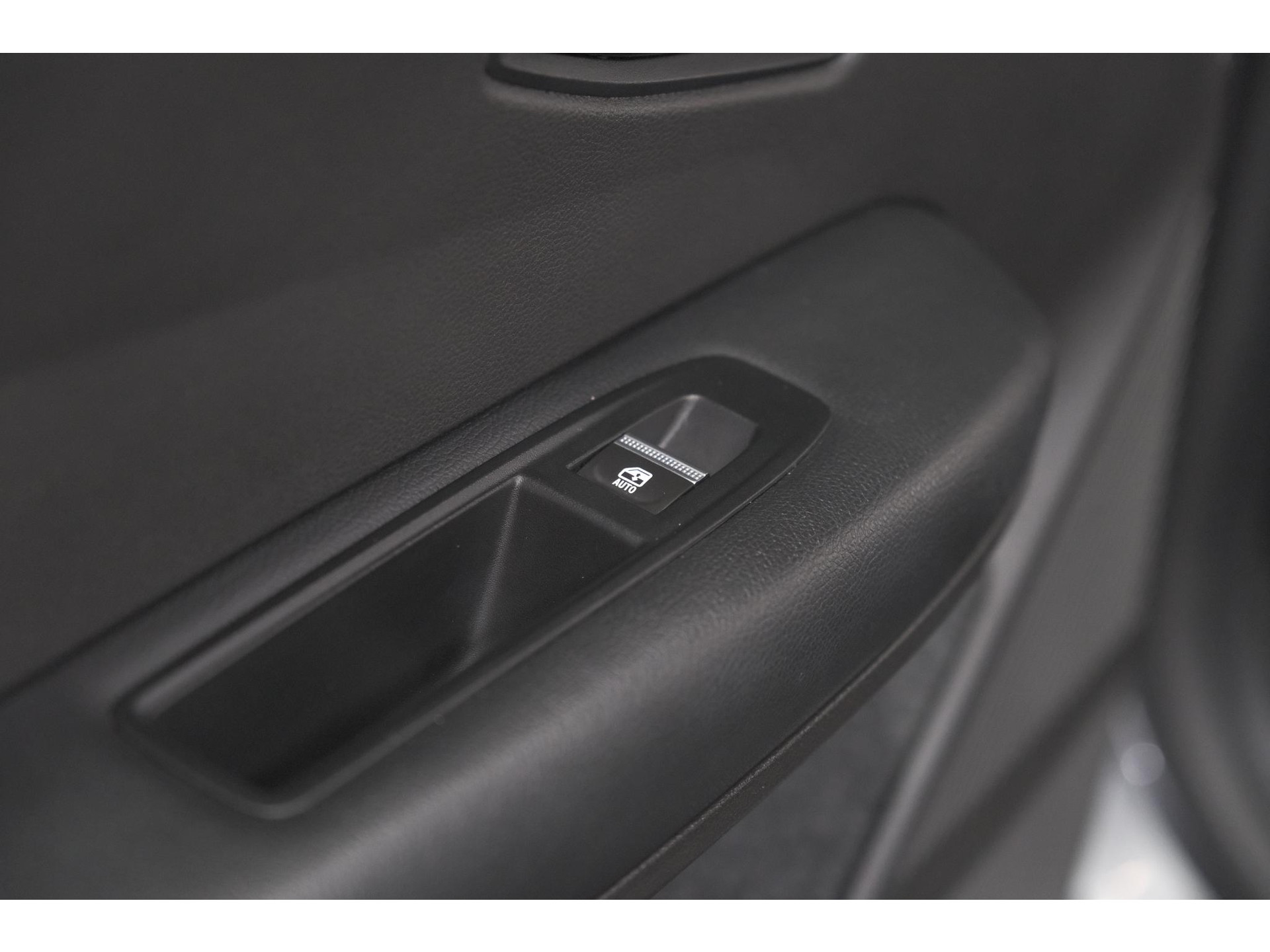 Renault Megane E-Tech EV40 Boost Charge Techno | SOH 95,5% | Camera | Apple Carplay | Parkeersensoren