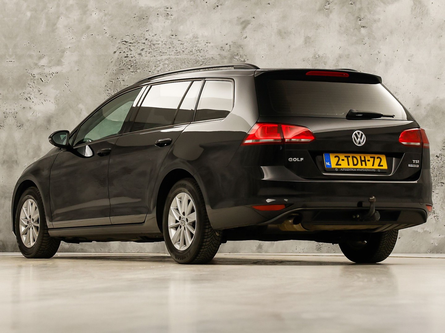 Volkswagen Golf Variant 1.2 TSI Sport (NAVIGATIE, BLUETOOTH, CLIMATE, NAP, TREKHAAK, SPORTSTOELEN, ARMSTEUN, LM VELGEN, ELEK PAKKET, NIEUWSTAAT)