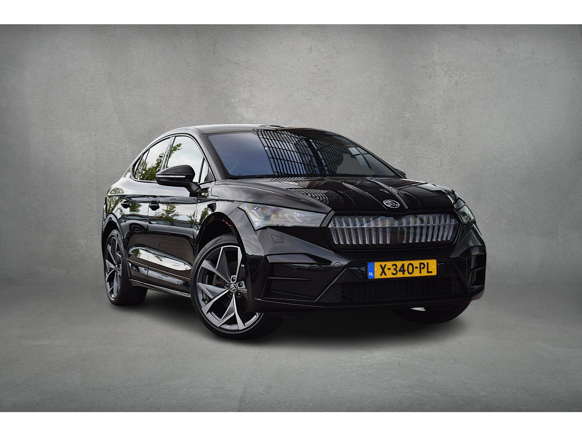Skoda Enyaq Coupé iV 80 RS | SOH: 95,1% | Pano | Memory | Alcantara | Matrix | Stuurverwarming
