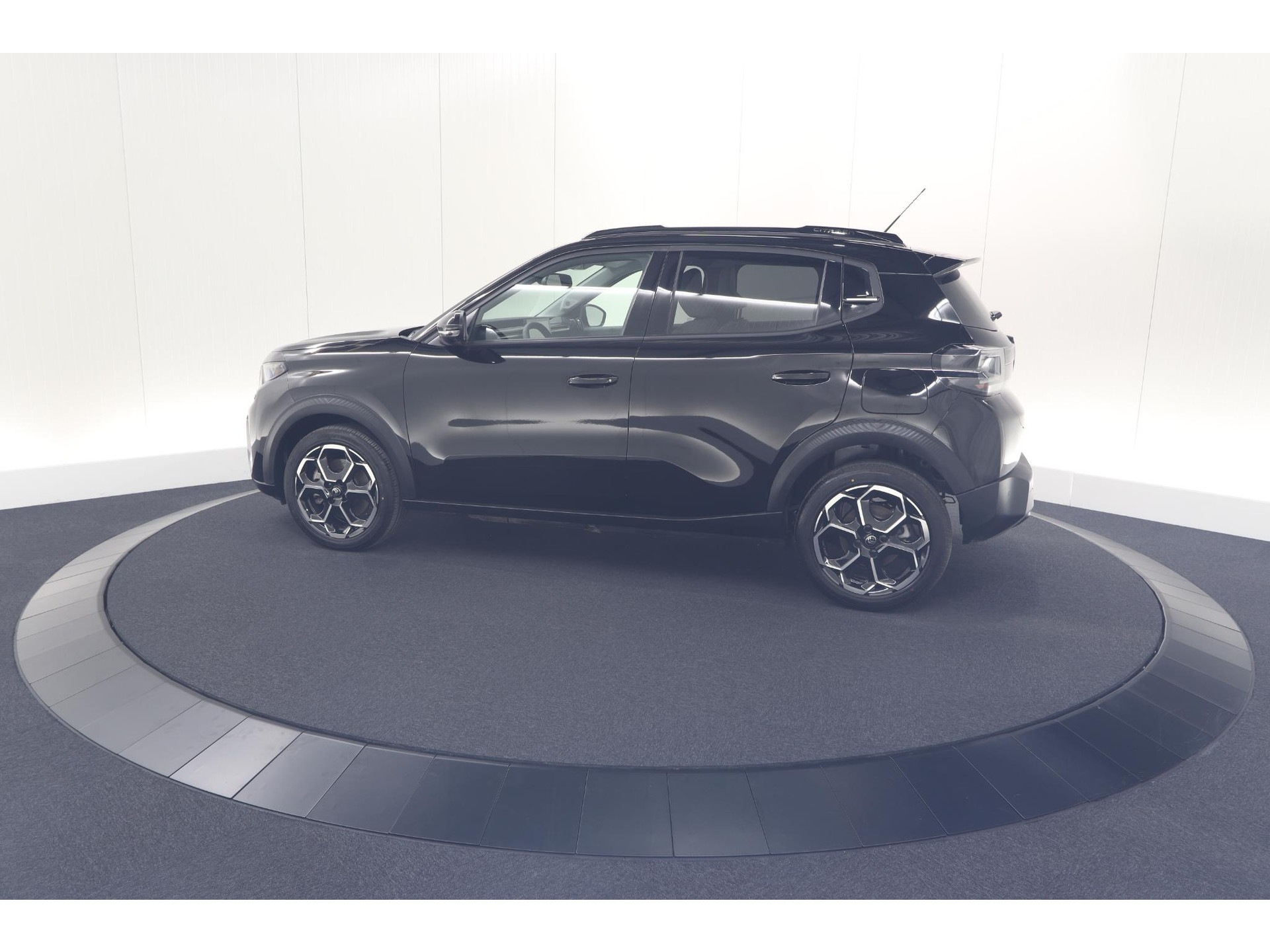 Citroen Ë-C3 Max 113pk 44 kWh | 7 KW Laadfunctie | Camera | Navigatie | Apple Carplay | Parkeersensoren