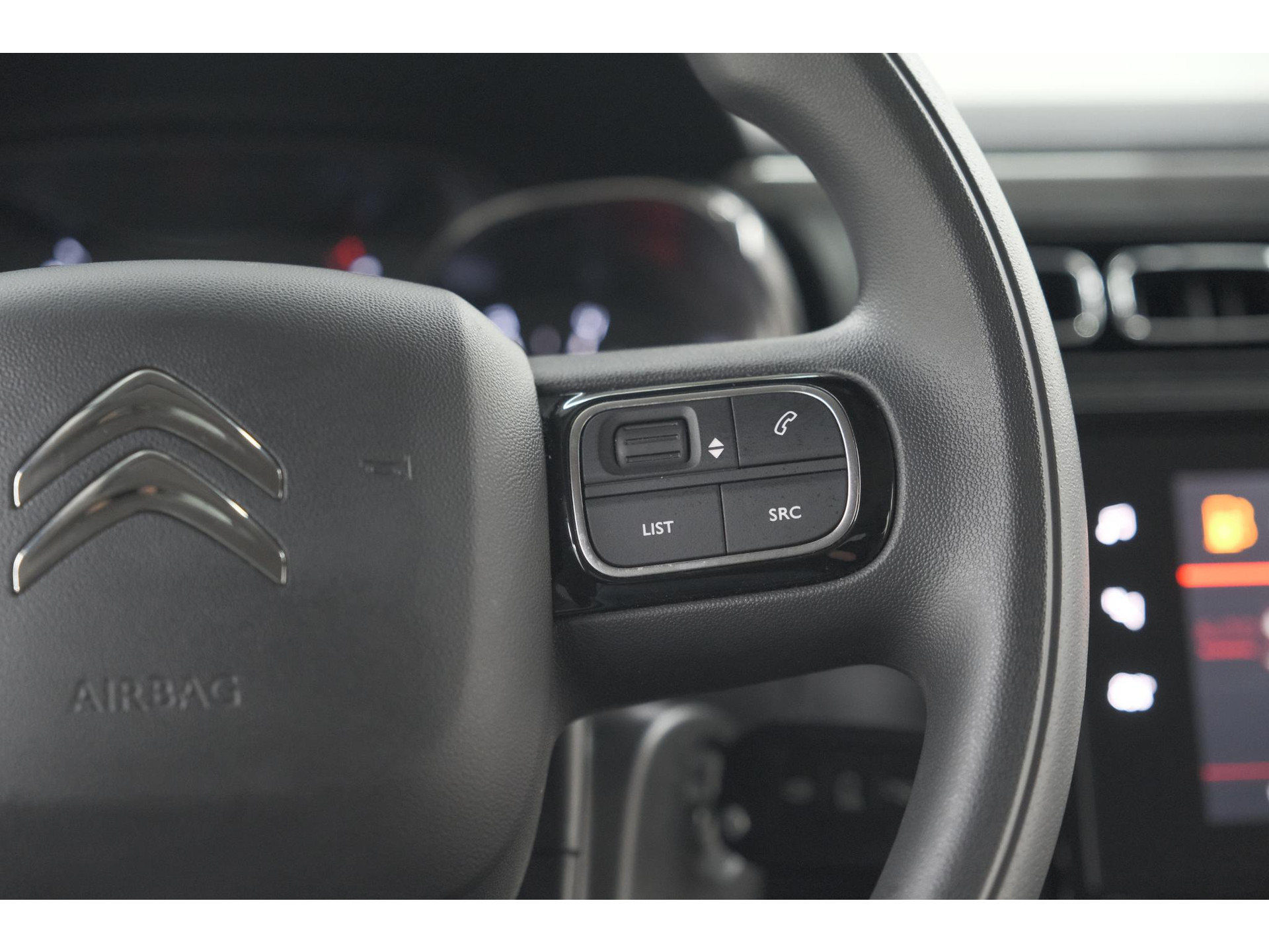 Citroen C3 PureTech 110 EAT6 Max | Parkeersensoren | Apple Carplay | 16 Inch Lichtmetalen Velgen