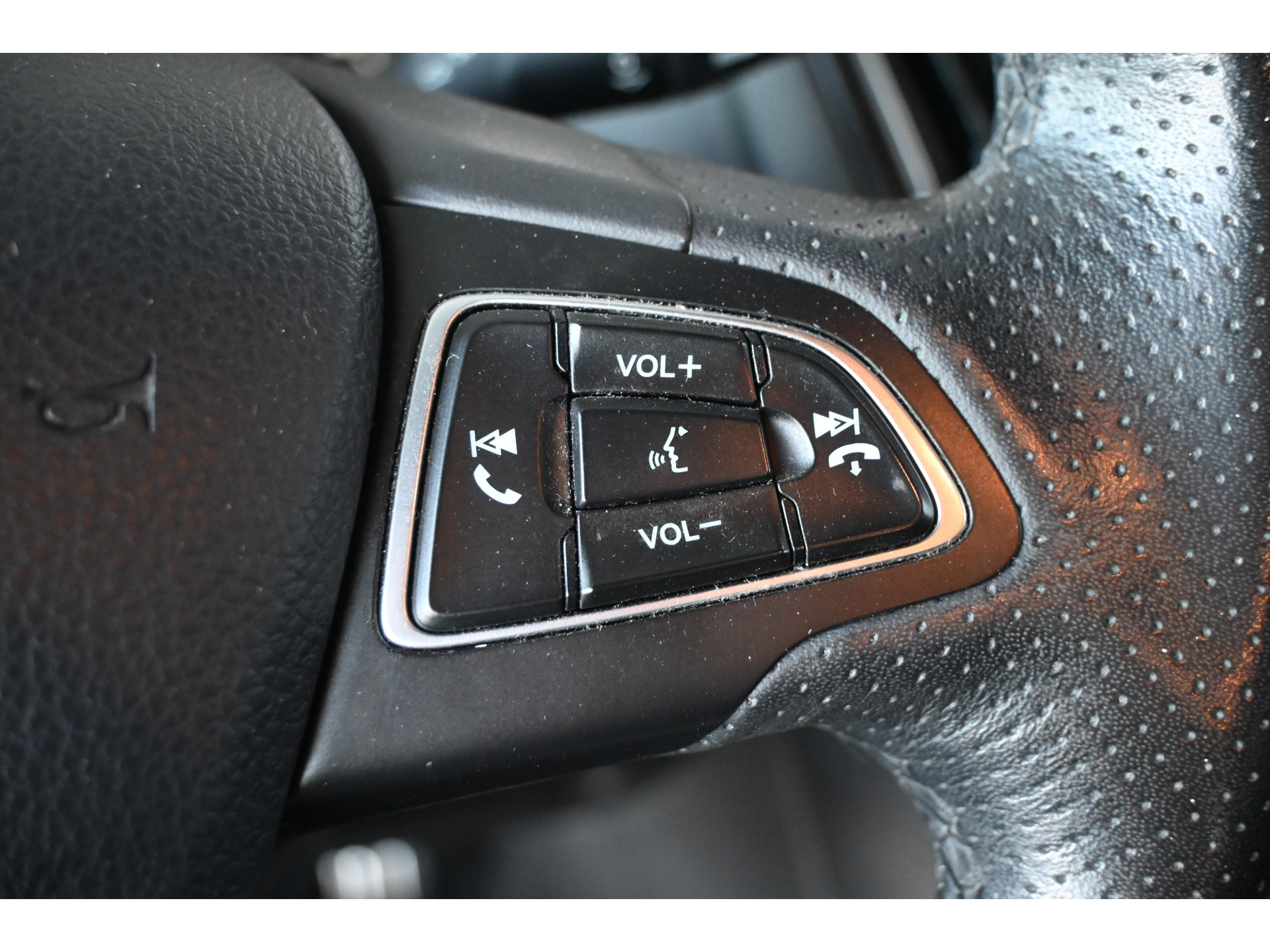 Ford Focus Wagon 1.5 ST-Line Clima Navigatie Cruise Control Trekhaak Rijklaarprijs Inruil Mogelijk!