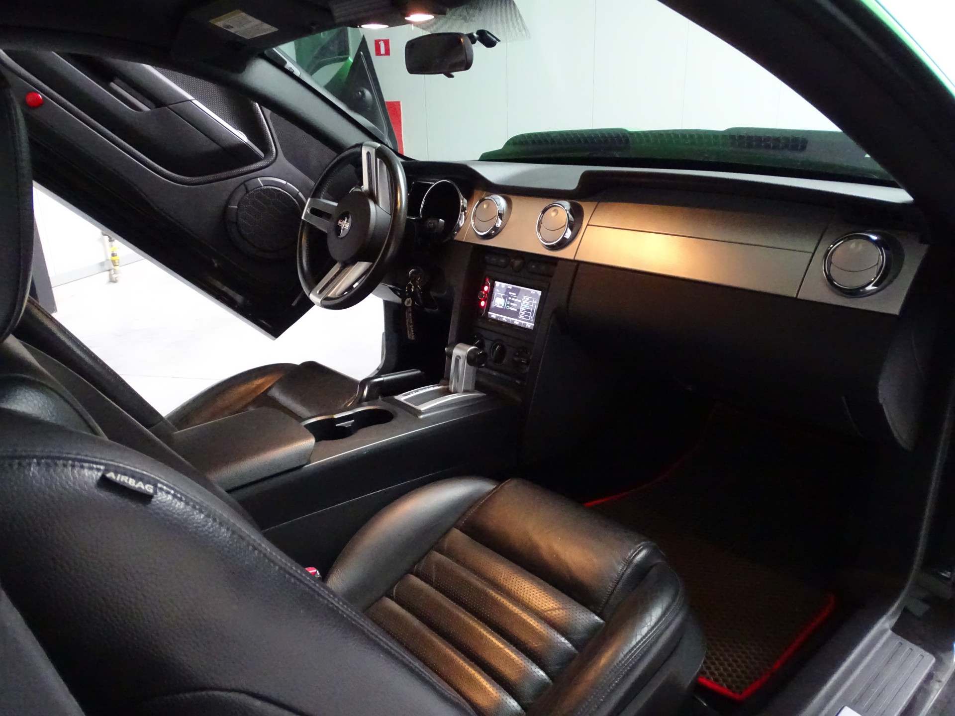 Ford USA Mustang V8 GT Wide body 470 PK