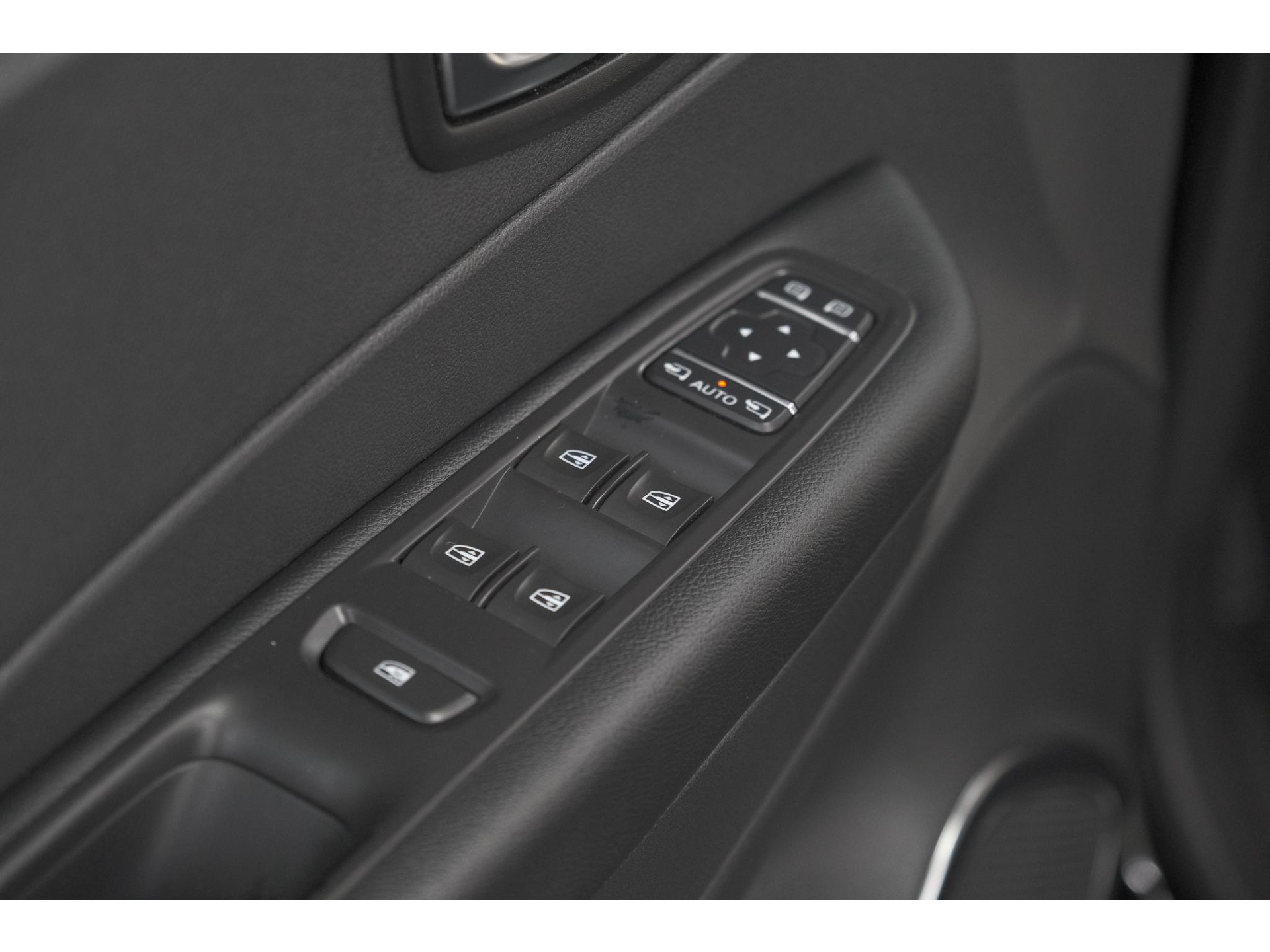 Renault Captur TCe 90 Limited | Trekhaak | Navigatie | Parkeersensoren