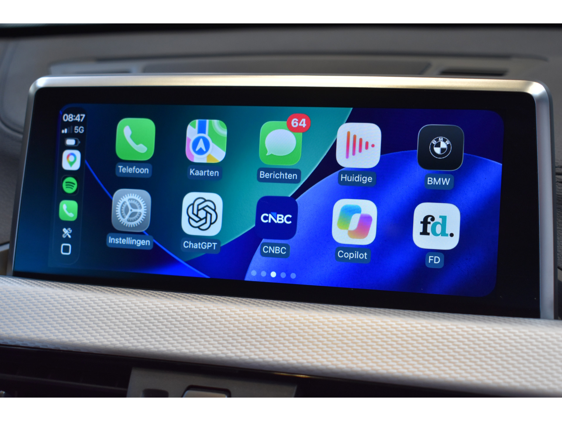 BMW X1 sDrive18i M-Pakket Carplay/Navi Panoradak Automaat Led Stoelverwarming