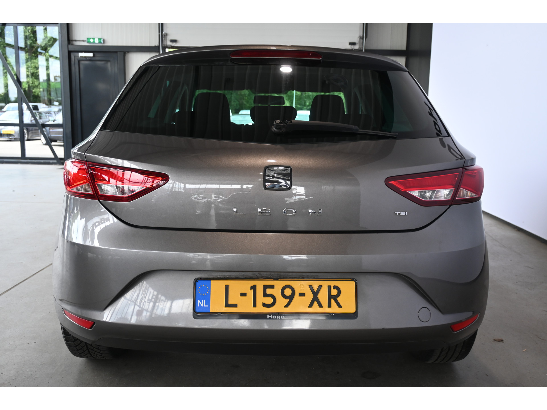 SEAT Leon 1.2 TSI Airco Lichtmetaal Rijklaarprijs Inruil Mogelijk!