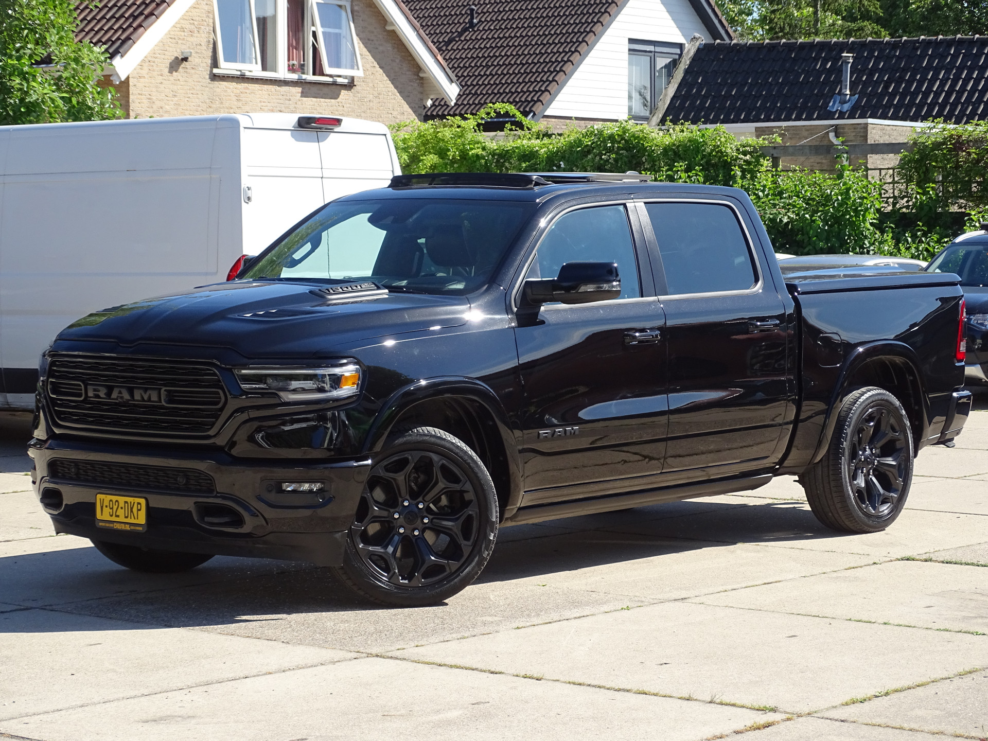 Dodge Ram 1500 5.7 V8 4x4 Crew Cab Limited