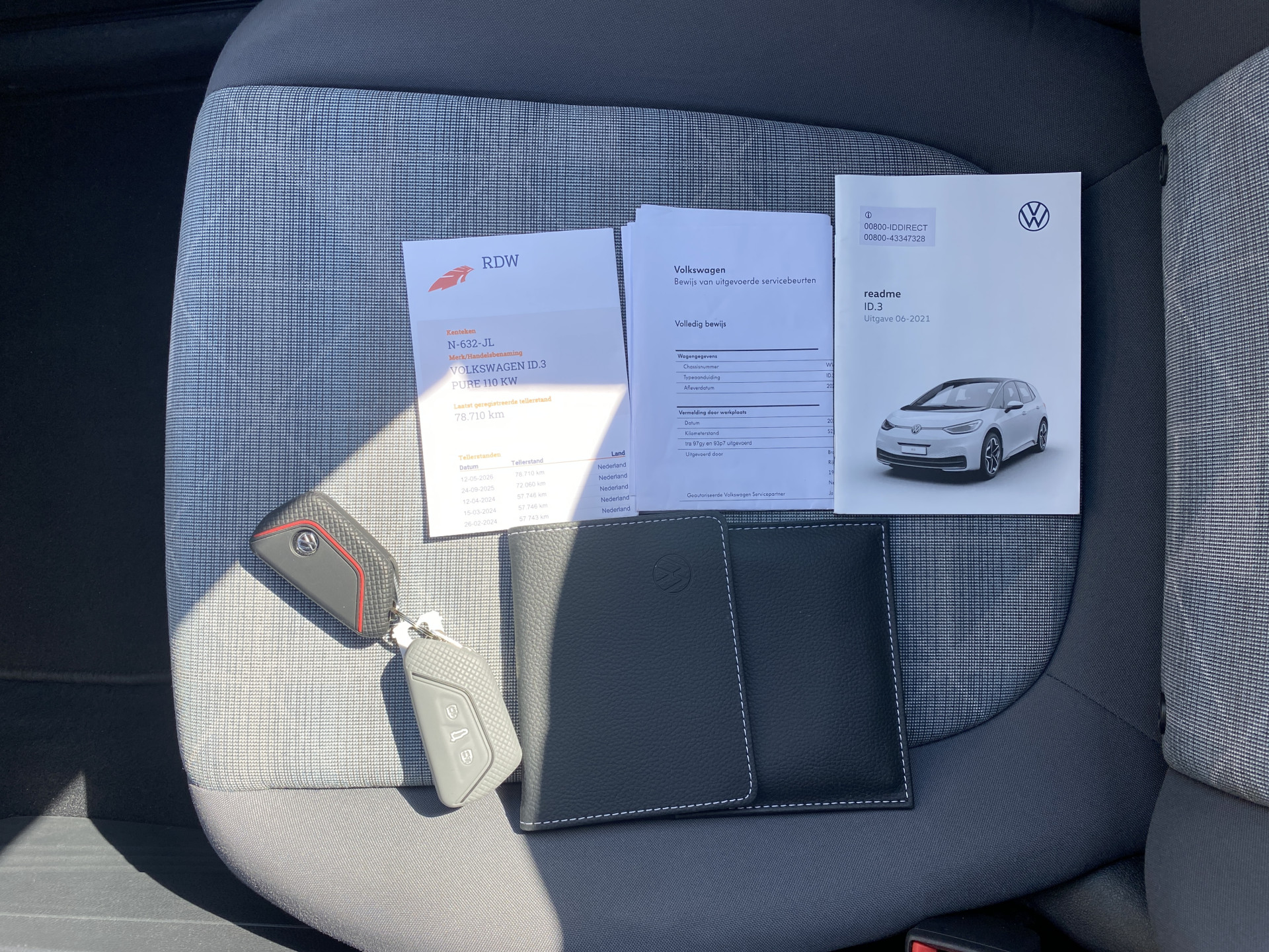 Volkswagen ID.3 Pure 45 kWh 150 pk | dealer onderhouden | navigatie | adapt. cruise | parkeersensoren | apple carplay