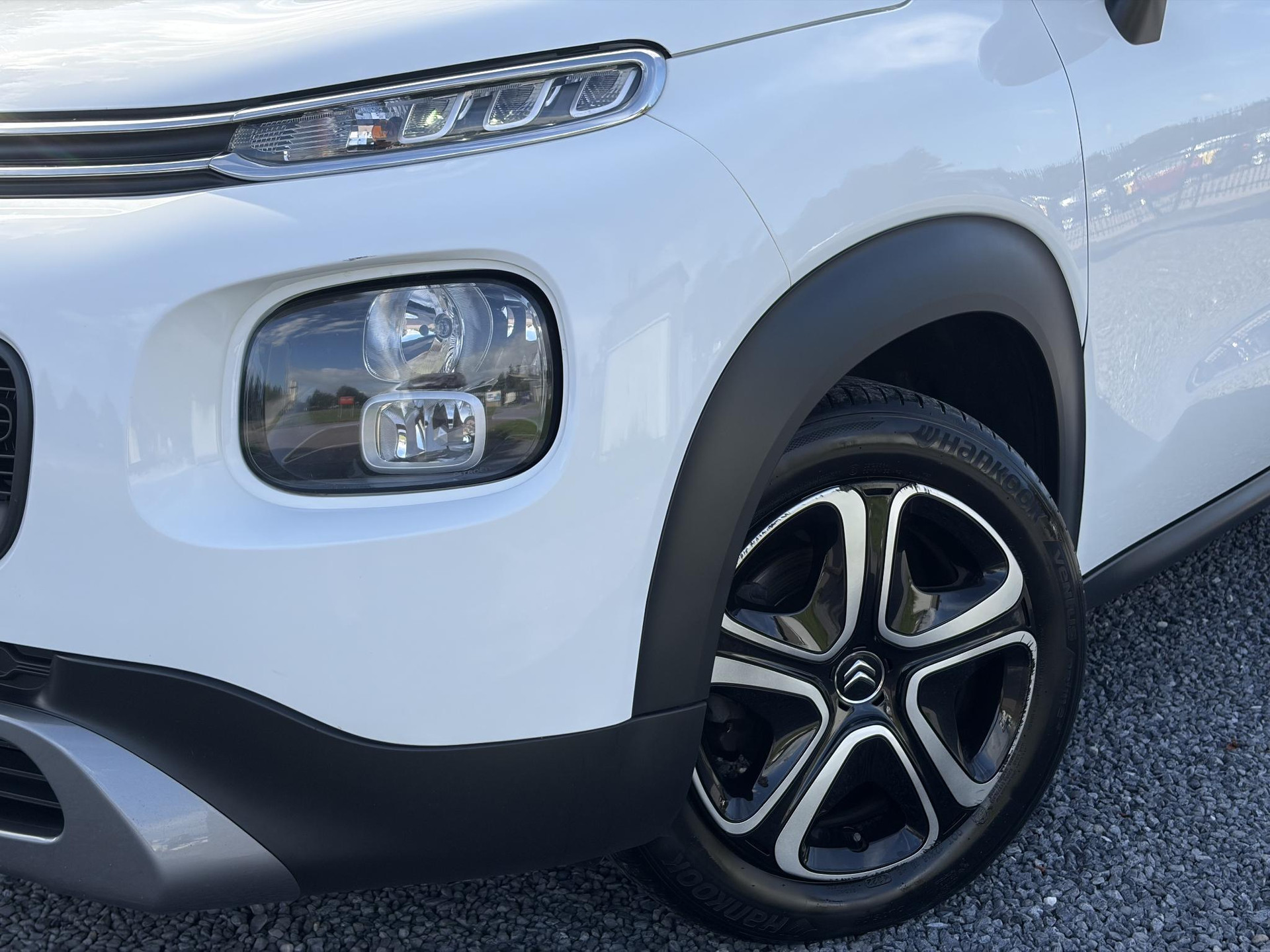 Citroen C3 Aircross 1.2 PureTech Feel ✓1e Eigenaar✓Nieuwe D-riem✓Draadloze telefoonlader✓Carplay✓Navi✓Clima✓Cruise ✓Pdc✓Lm velgen✓Net beurt gehad✓Rijstrooksensor✓N.A.P✓Apk tot 09-2027