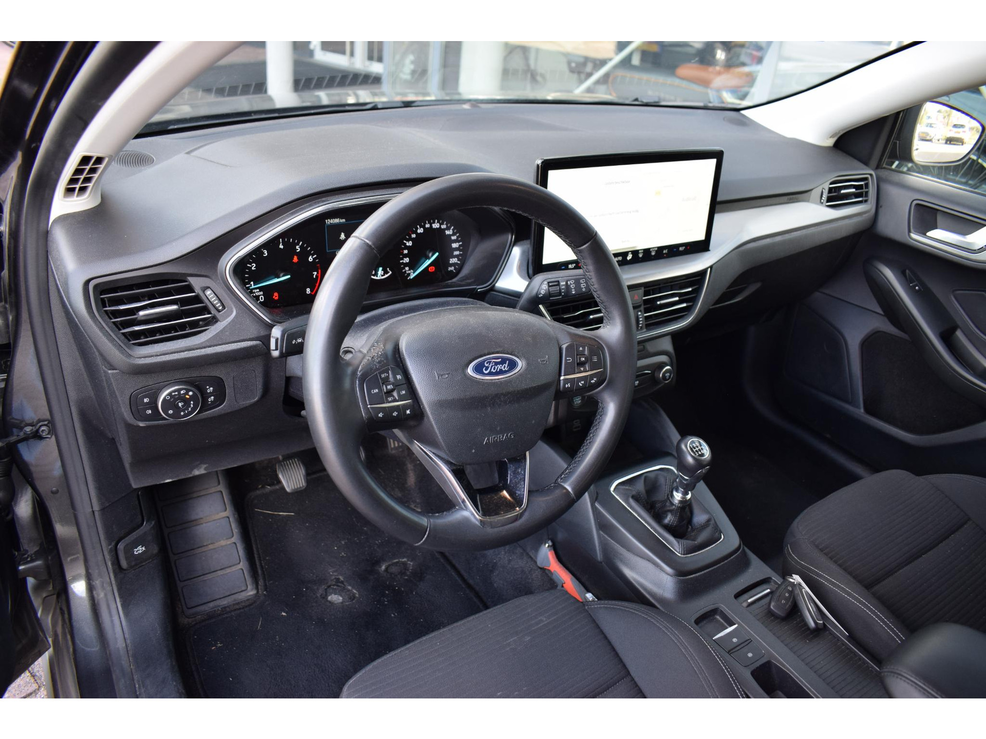 Ford Focus Wagon 1.0 EcoBoost Hybrid Titanium | Apple CarPlay | LED | Cruise | Climate