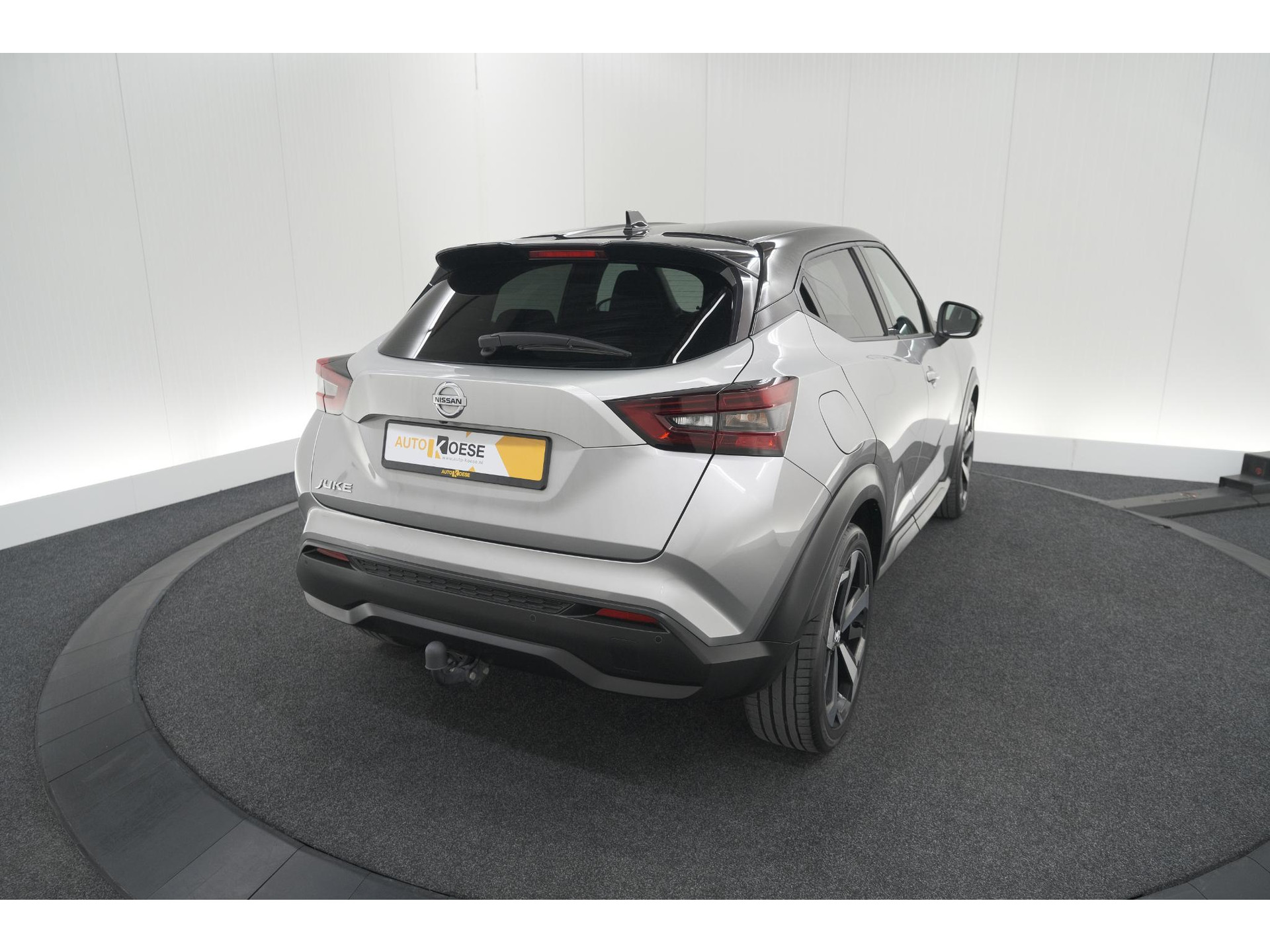 Nissan Juke 1.0 DIG-T Premiere Edition | Trekhaak | Camera | Apple Carplay | Parkeersensoren