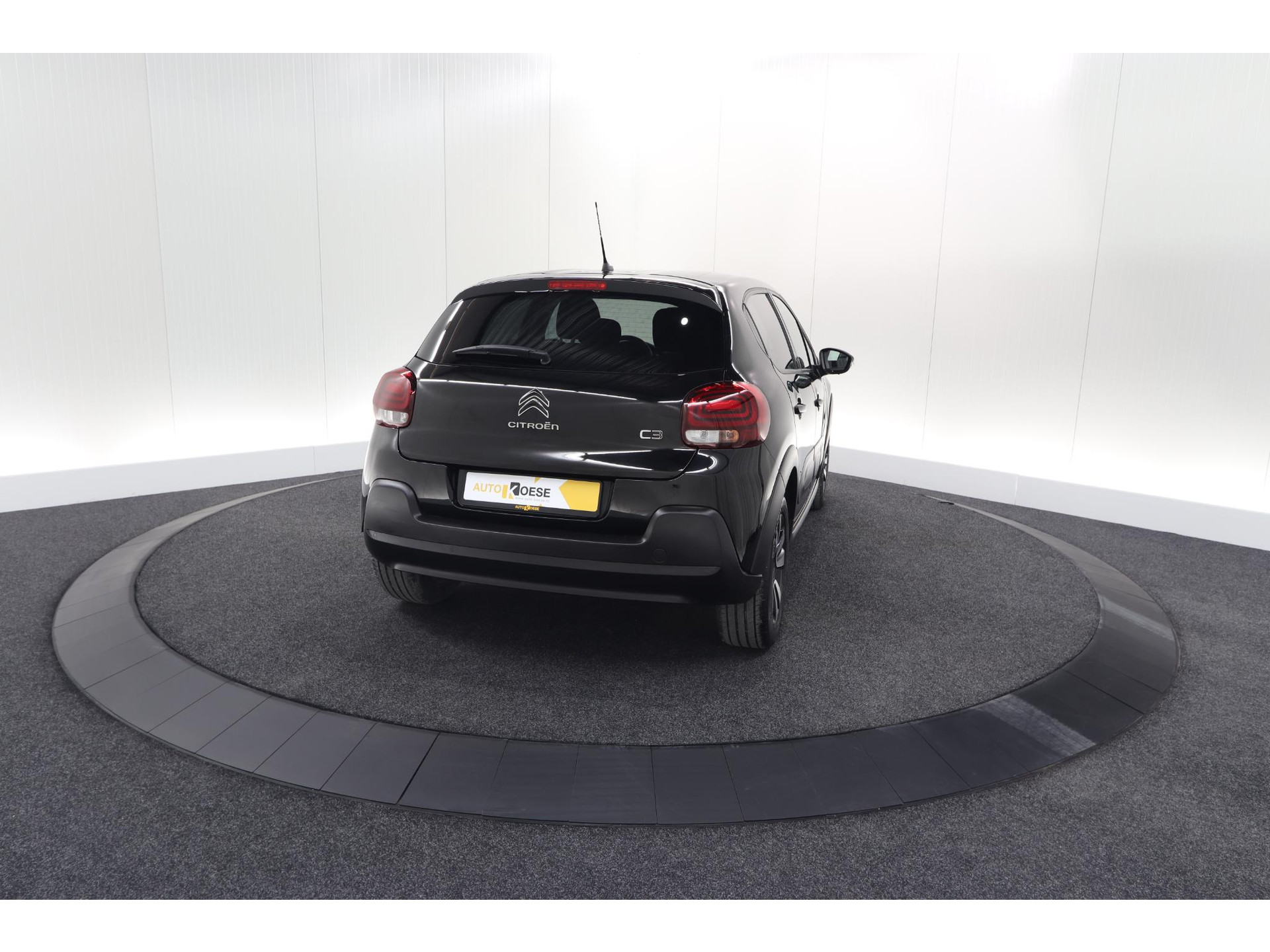 Citroen C3 PureTech 110 EAT6 Max | Apple Carplay | Parkeersensoren | Climate Control | 16 Inch Lichtmetalen Velgen