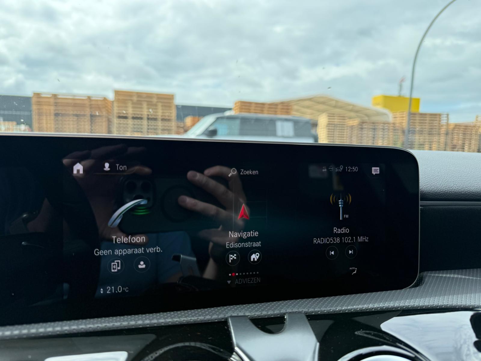 Mercedes-Benz A-klasse 250 Premium Plus | 1E EIGENAAR | 3/6/12 MND GARANTIE | PANO | LED | SFEER | BURMESTER | CARPLAY | CAMERA | NAVI | CRUISE |