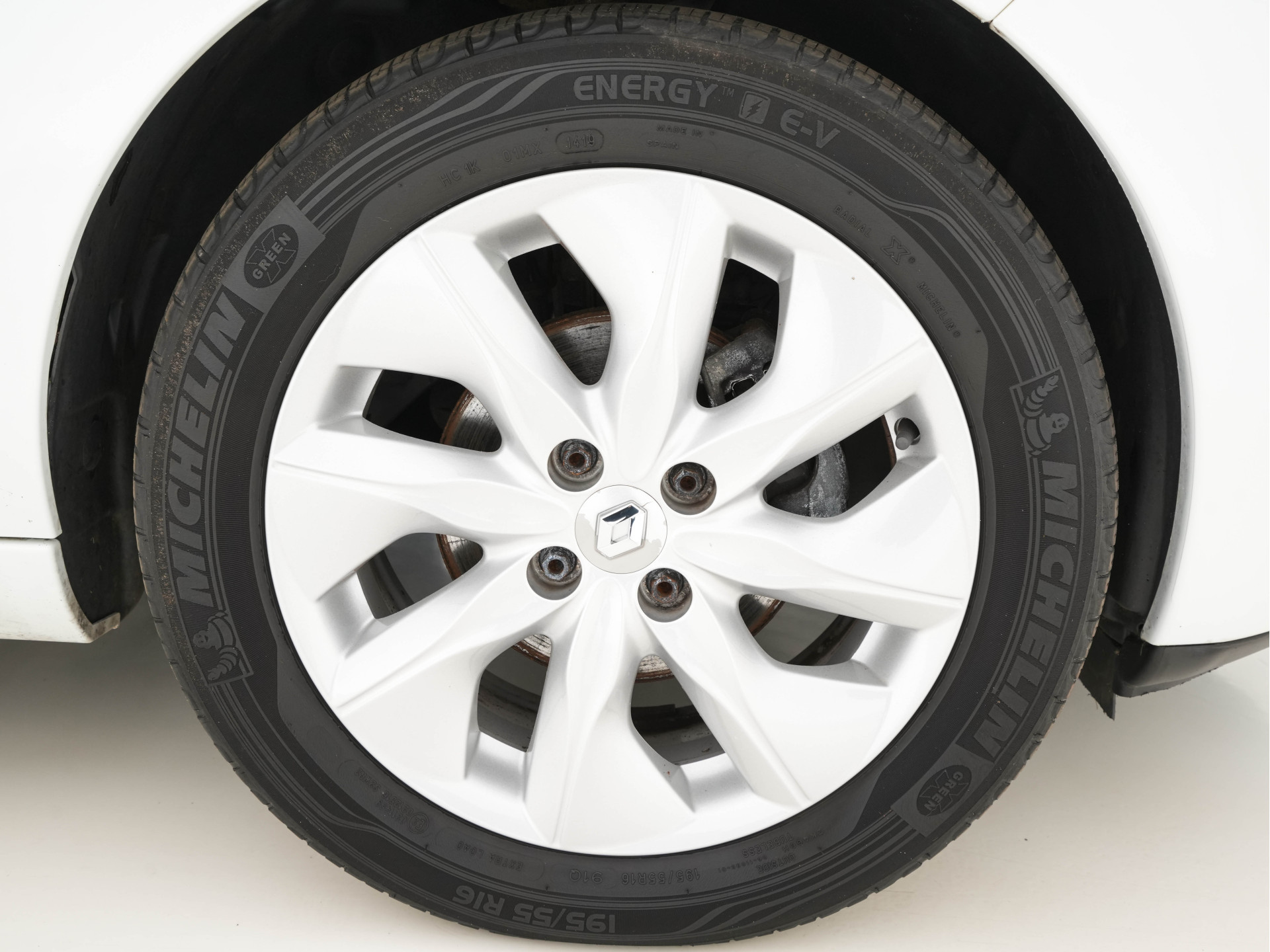 Renault ZOE Q210 (Includes-Battery) Zen Quickcharge 22 kWh [ 3-Fase ] {SOH-91%} Aut. *NAVI-FULLMAP | DIGI-COCKPIT | KEYLESS | CAMERA | COMFORT-SEATS | ECC | PDC | CRUISE |  16''ALU *