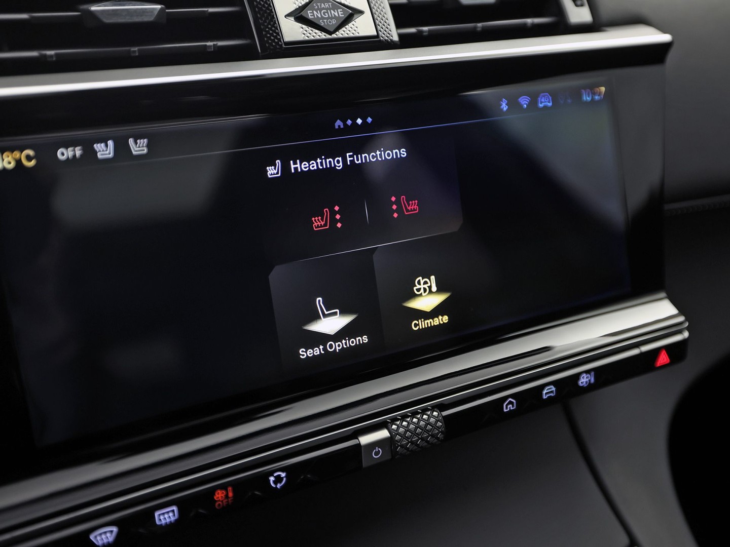 DS 7 1.6 PHEV 225 Etoile 225Pk Automaat (PANORAMADAK, MEMORY SEATS, LEDER, 360 CAMERA, SPORTSTOELEN, STOELVERWARMING, GETINT GLAS, ADAPTIVE CRUISE, KEYLESS, NIEUWSTAAT)